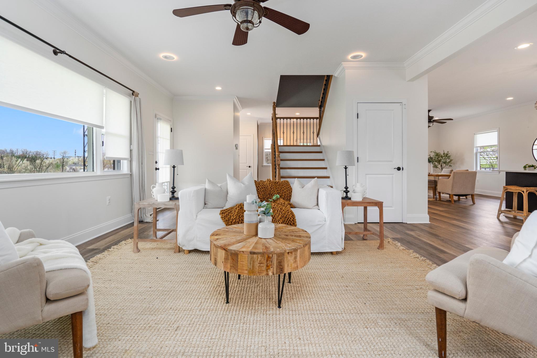 PERRY HALL - Residential