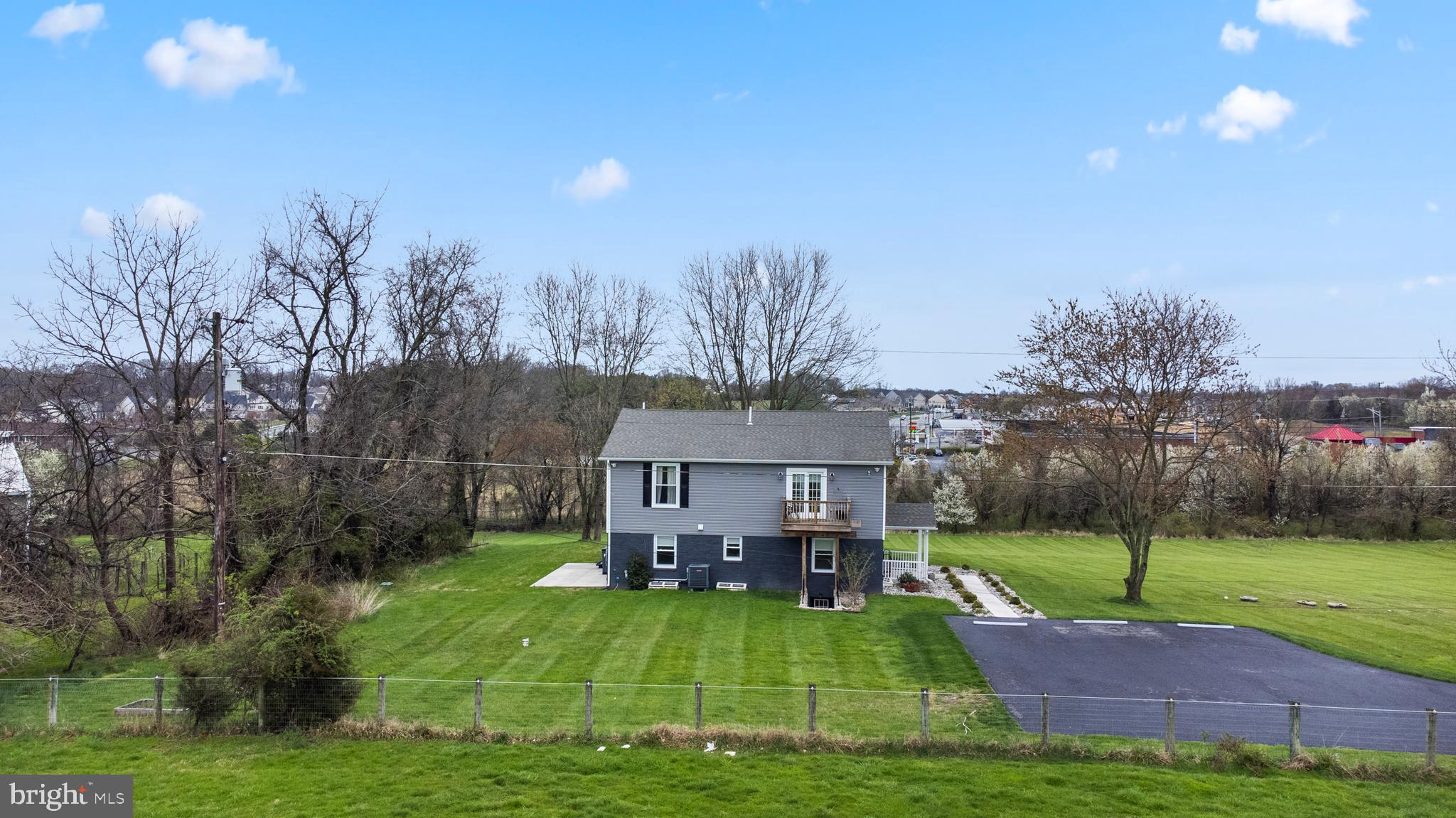 PERRY HALL - Residential