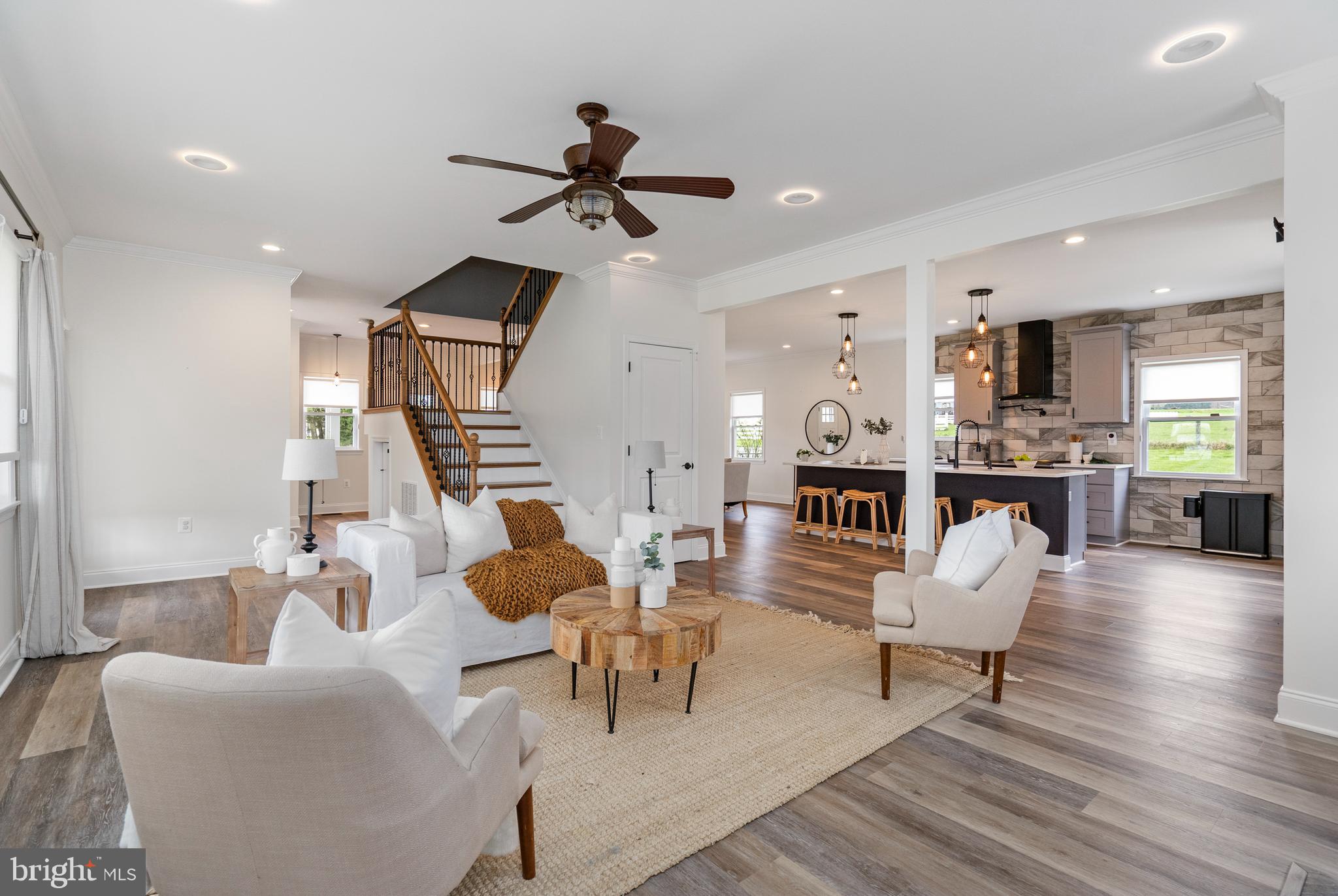 PERRY HALL - Residential