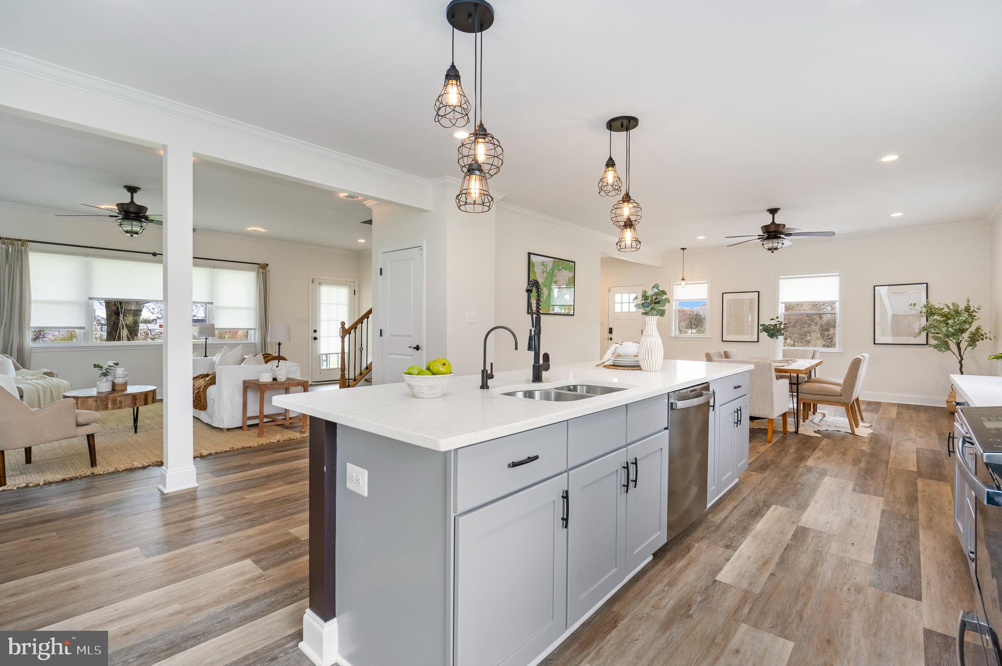 PERRY HALL - Residential