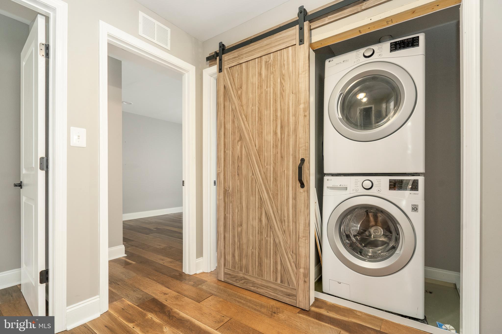 PERRY HALL - Residential