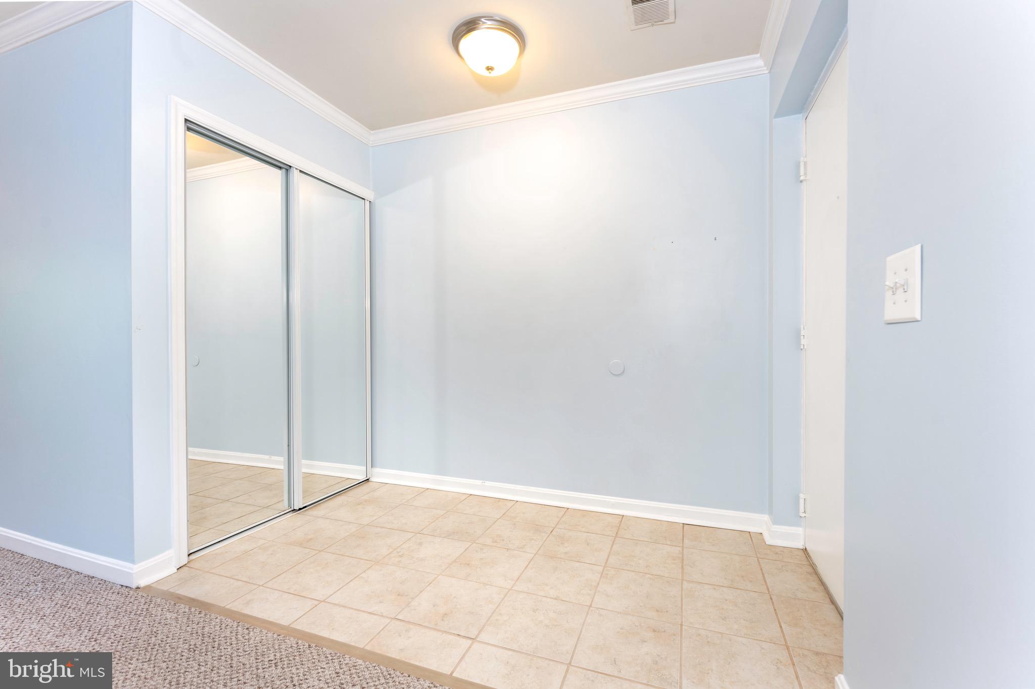 FLOWER HILL - Residential Lease