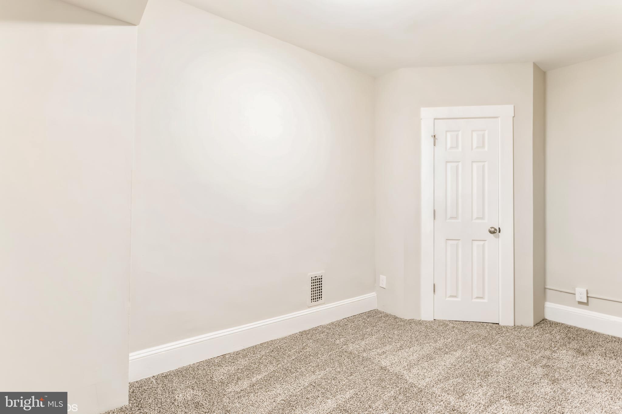 PEN LUCY - Residential