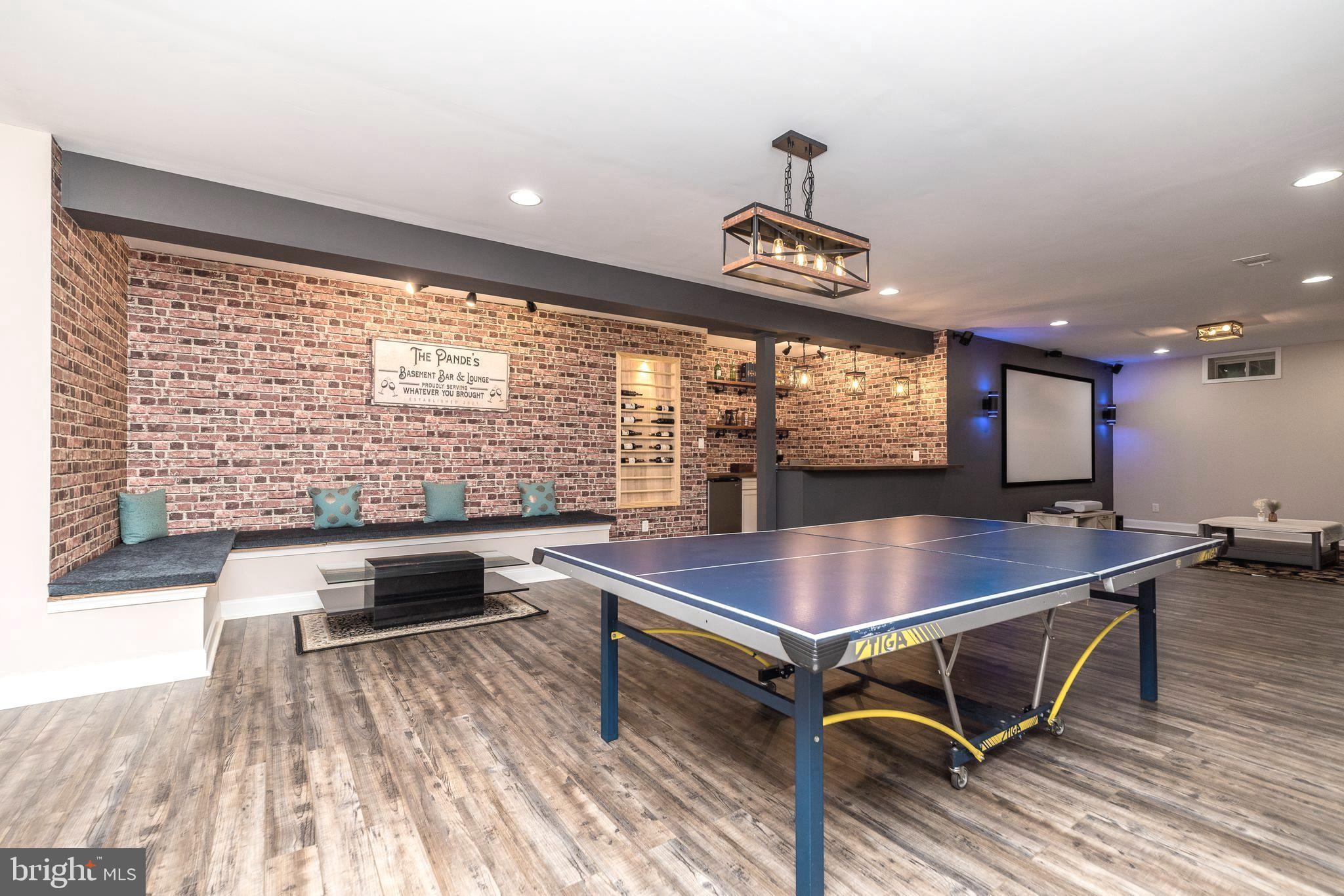 MAPLE BROOK ESTATES - Residential