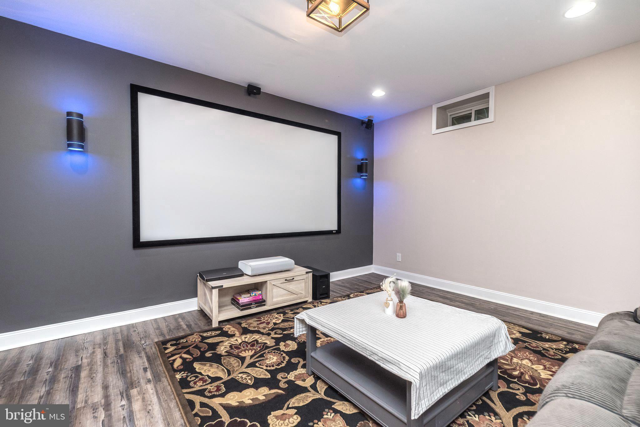 MAPLE BROOK ESTATES - Residential