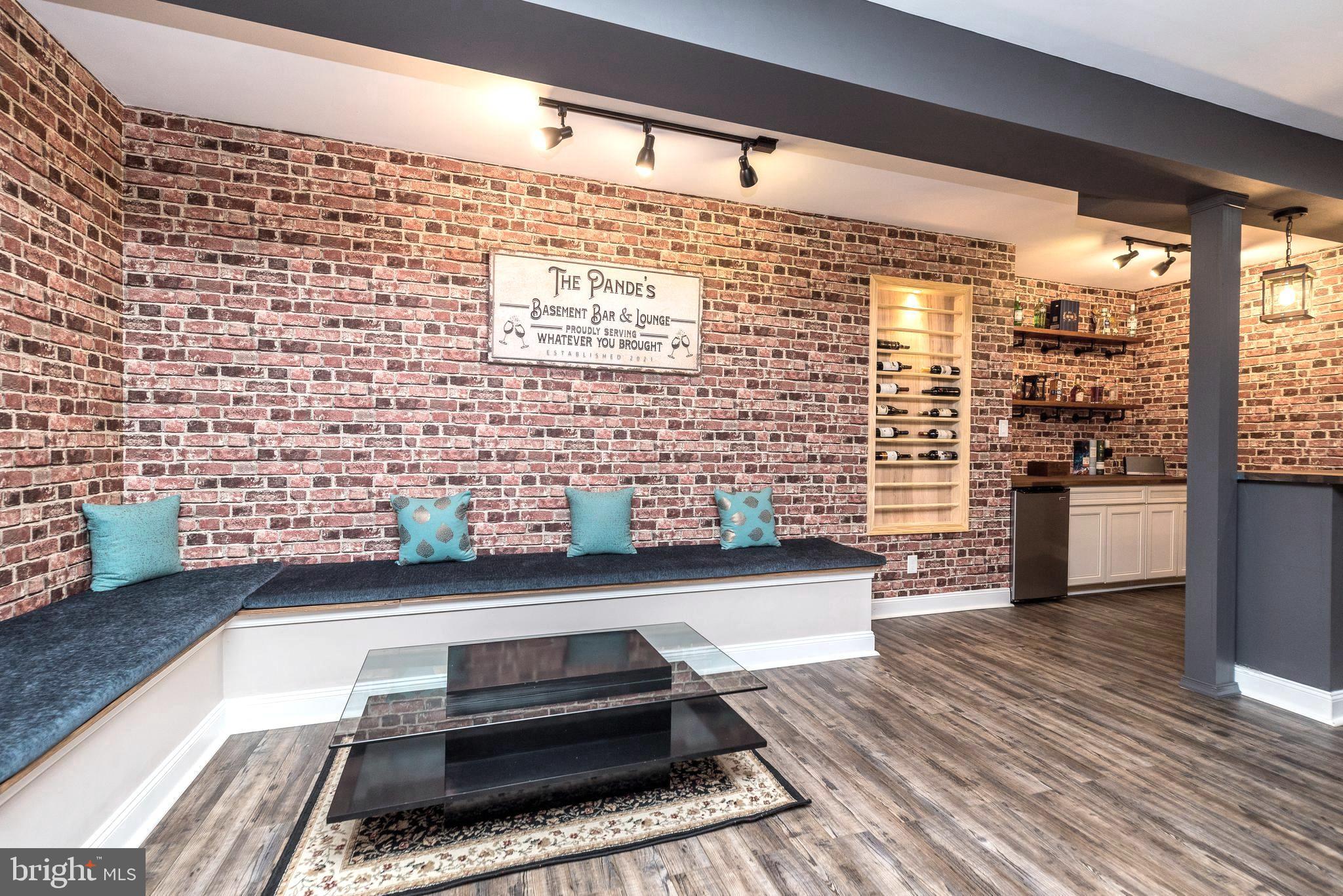 MAPLE BROOK ESTATES - Residential