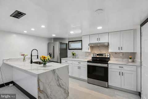 Photo of 1110 Bradley Road, PASADENA, MD 21122 (MLS # MDAA2152764)