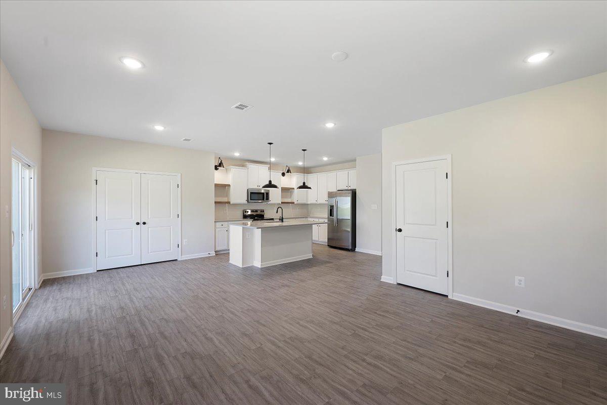 DILLON FARM - Residential