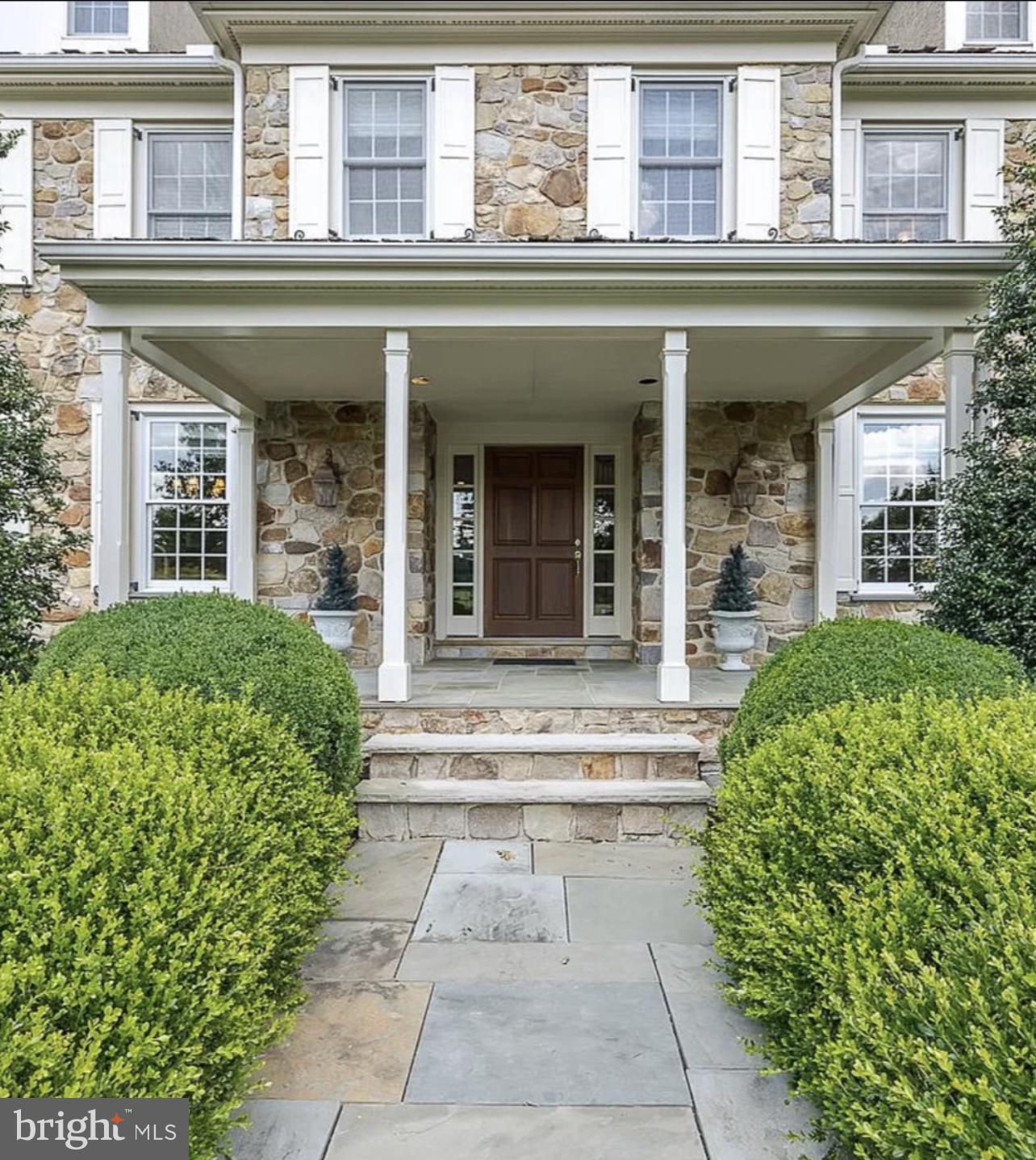 DOVECOTE - Residential