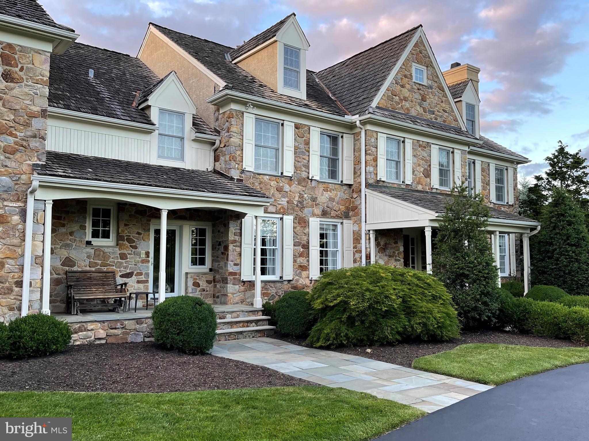 DOVECOTE - Residential