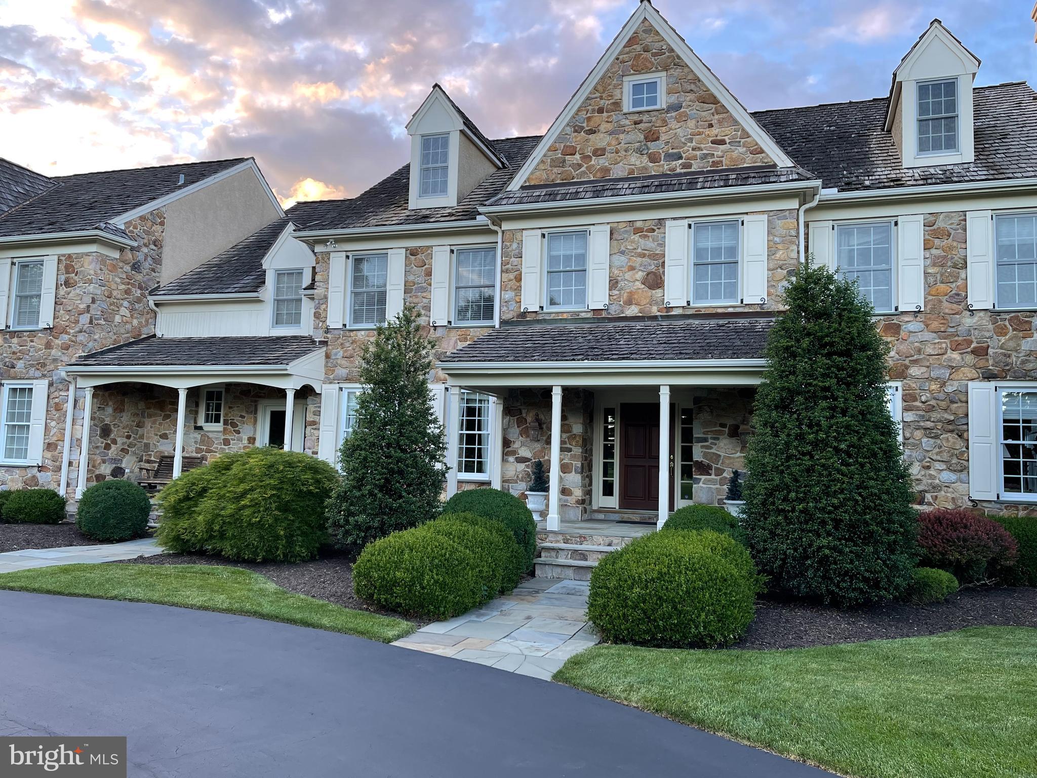 DOVECOTE - Residential