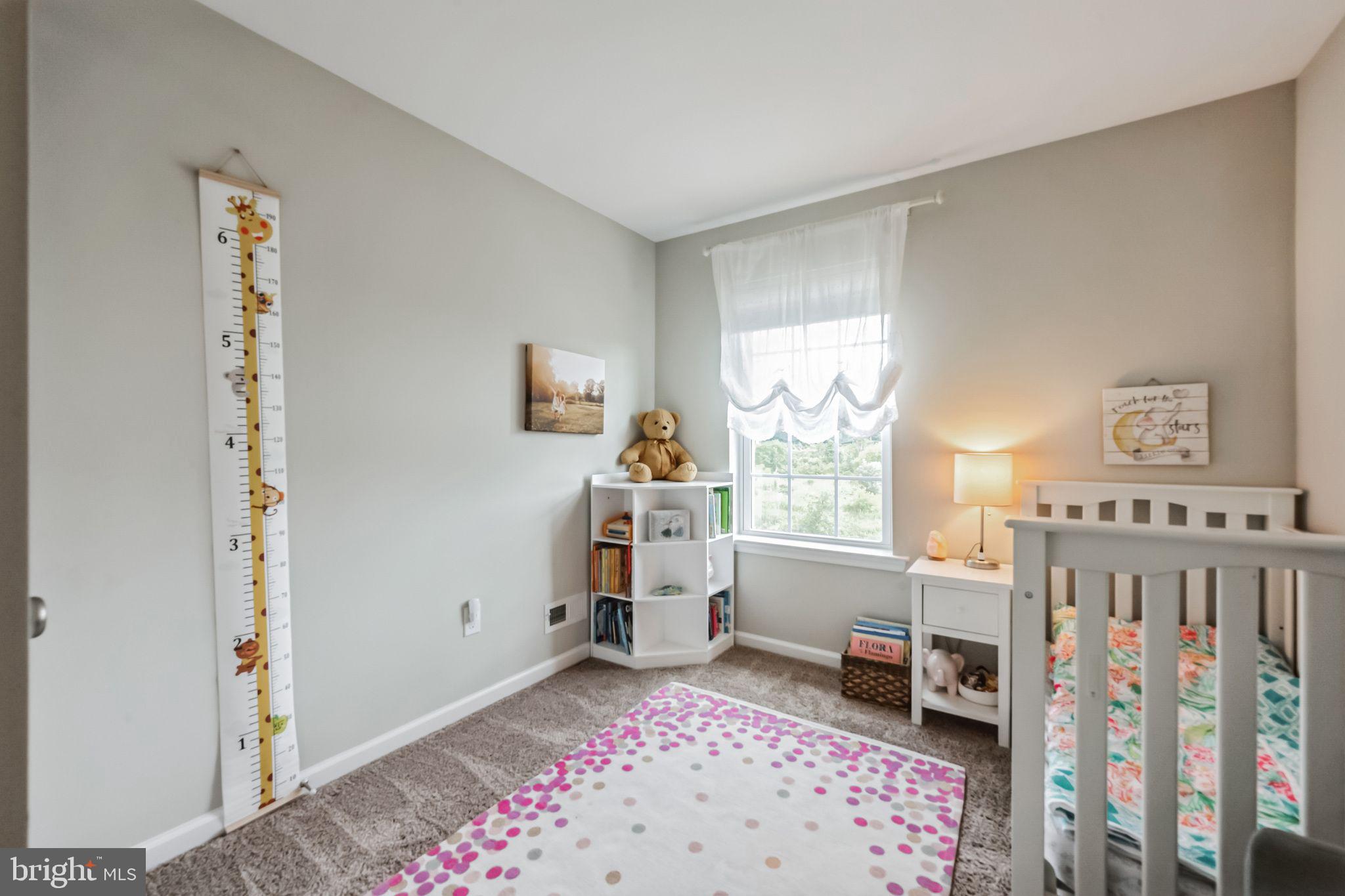 CARRIAGE HILL - Residential Lease