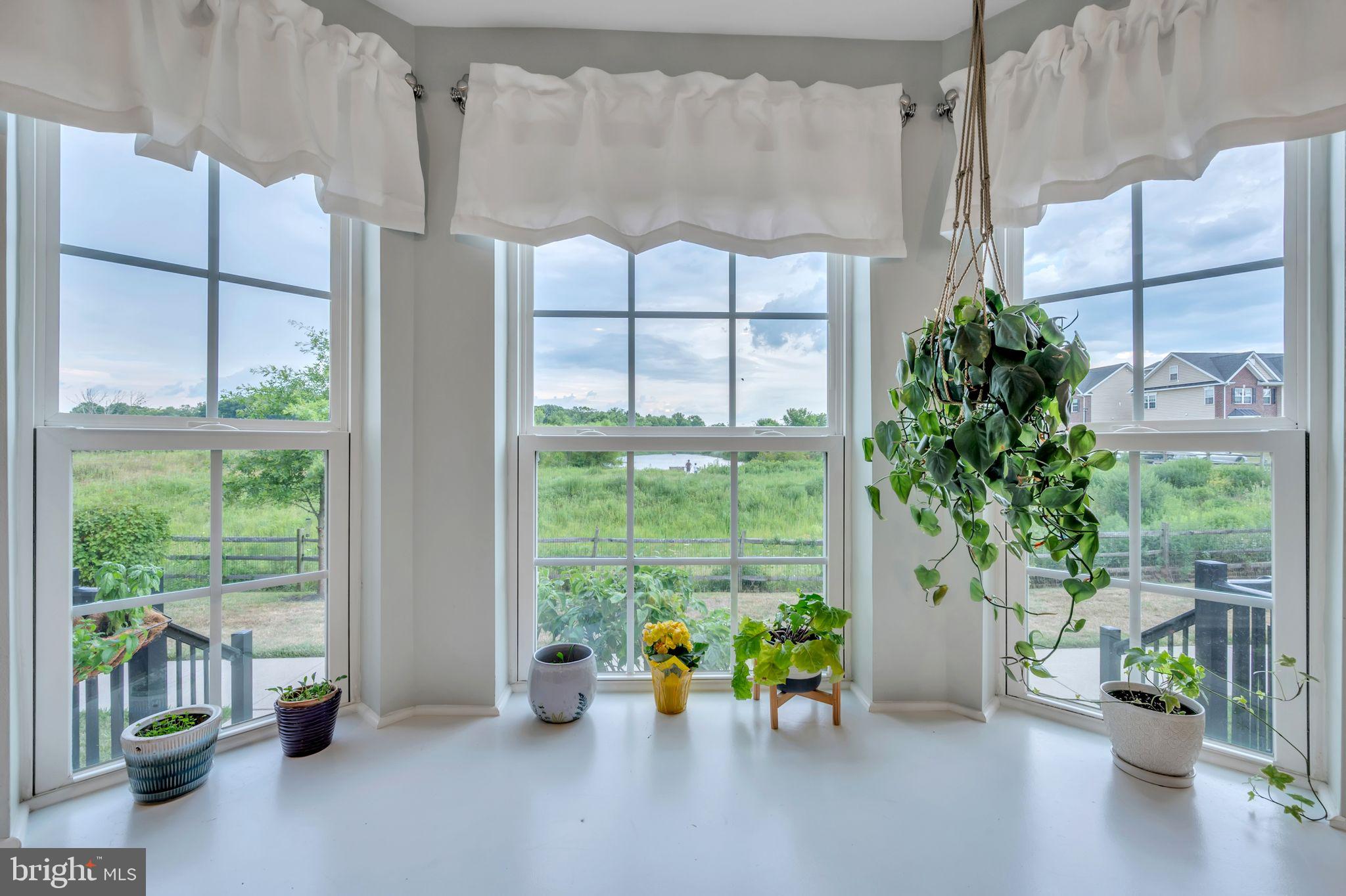 CARRIAGE HILL - Residential Lease