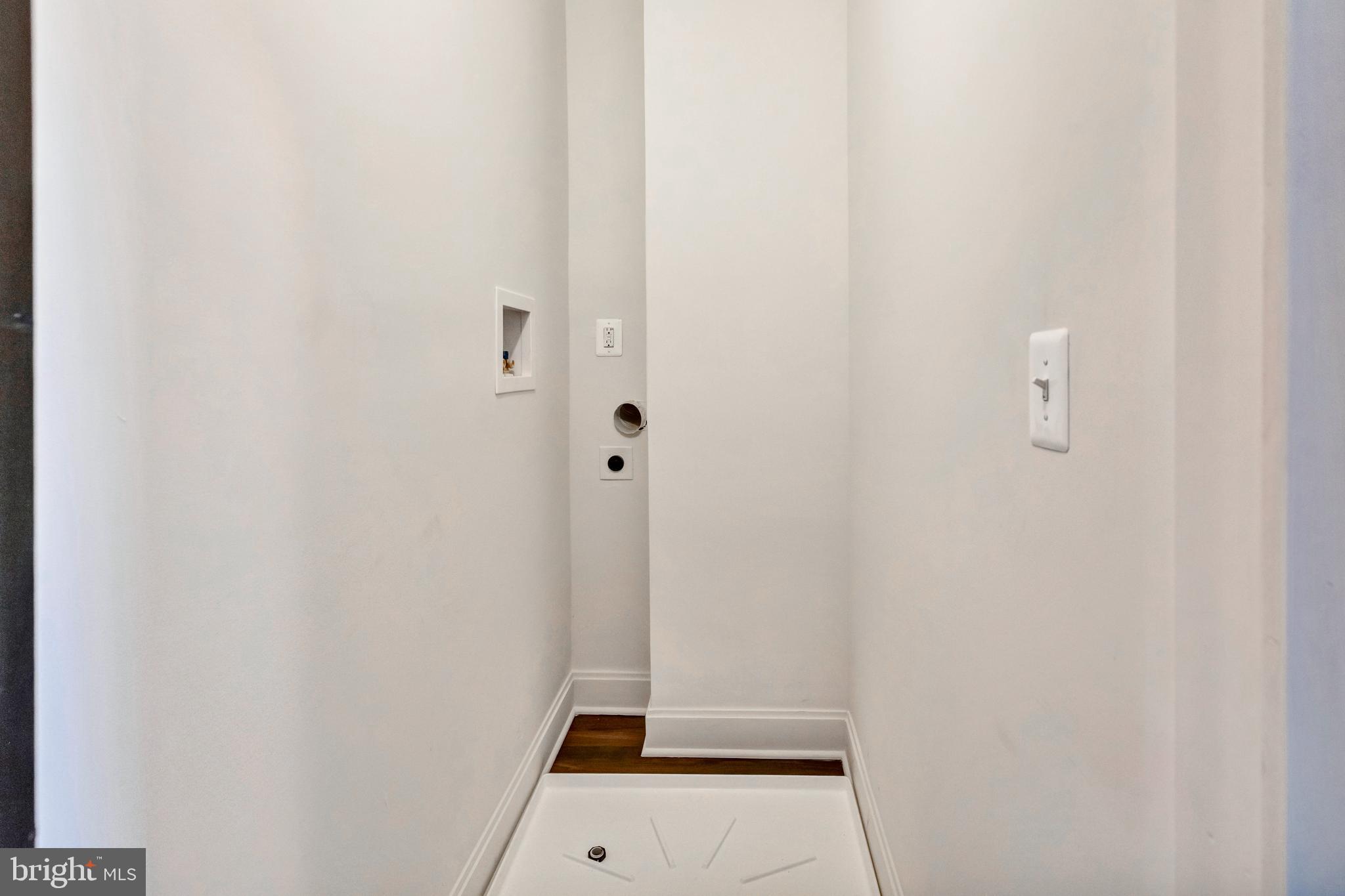 HANLON - Residential