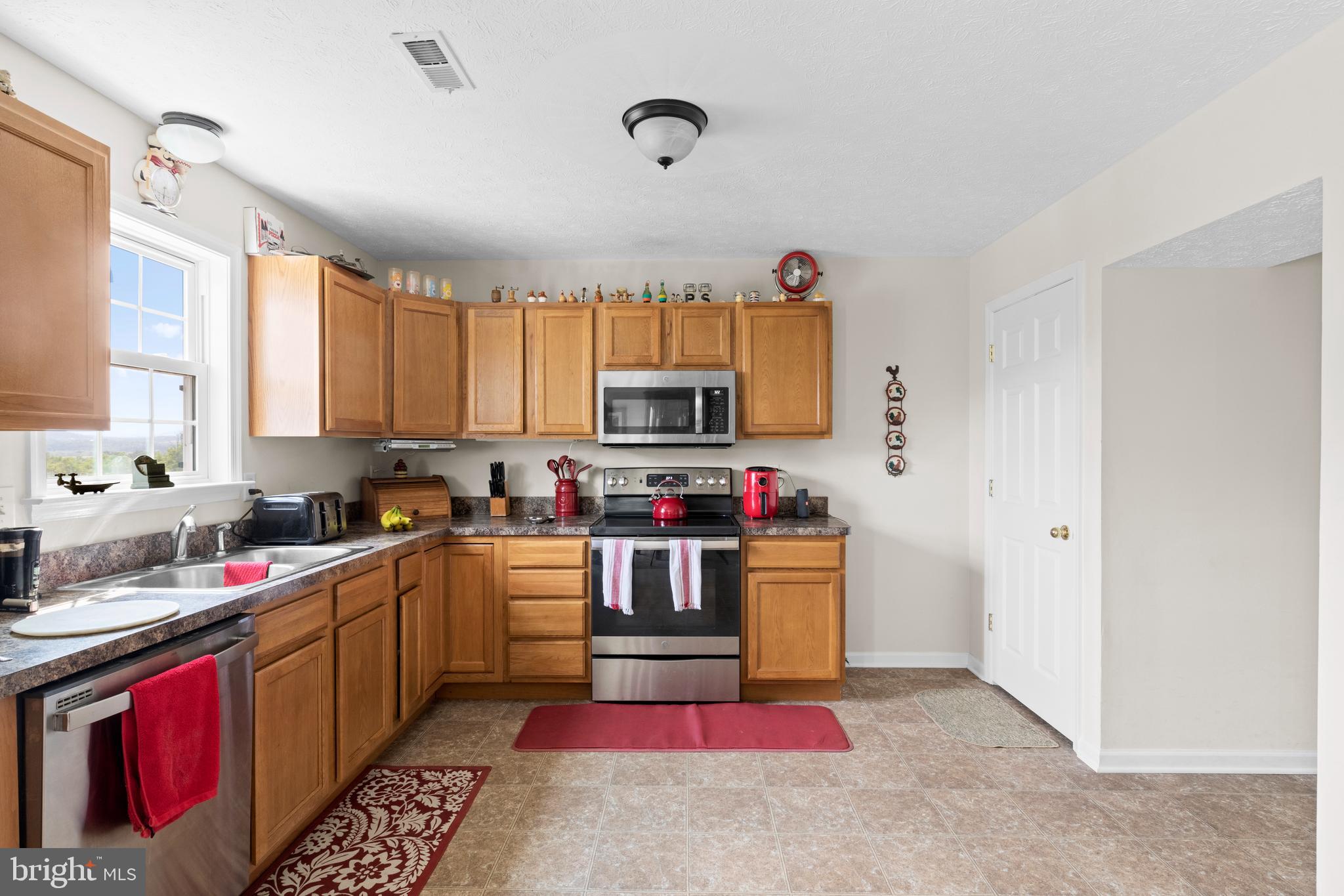 RAM HILL ESTATES - Residential