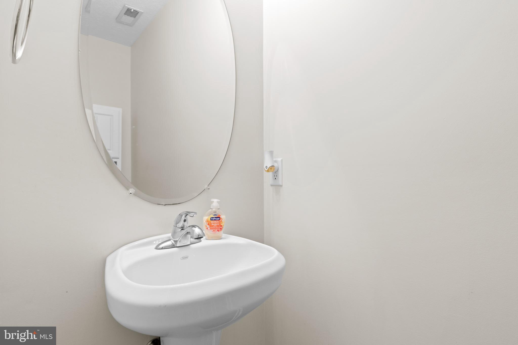 RAM HILL ESTATES - Residential