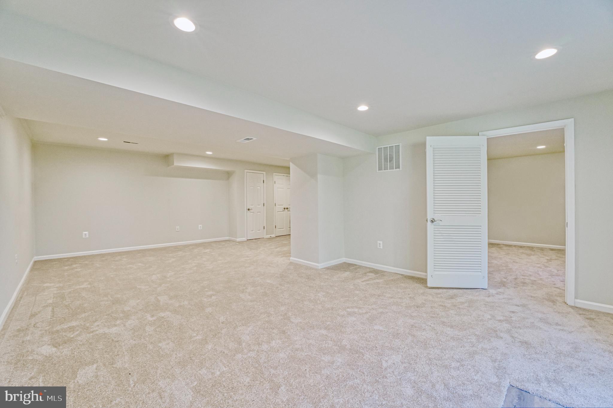 MANTUA - Residential