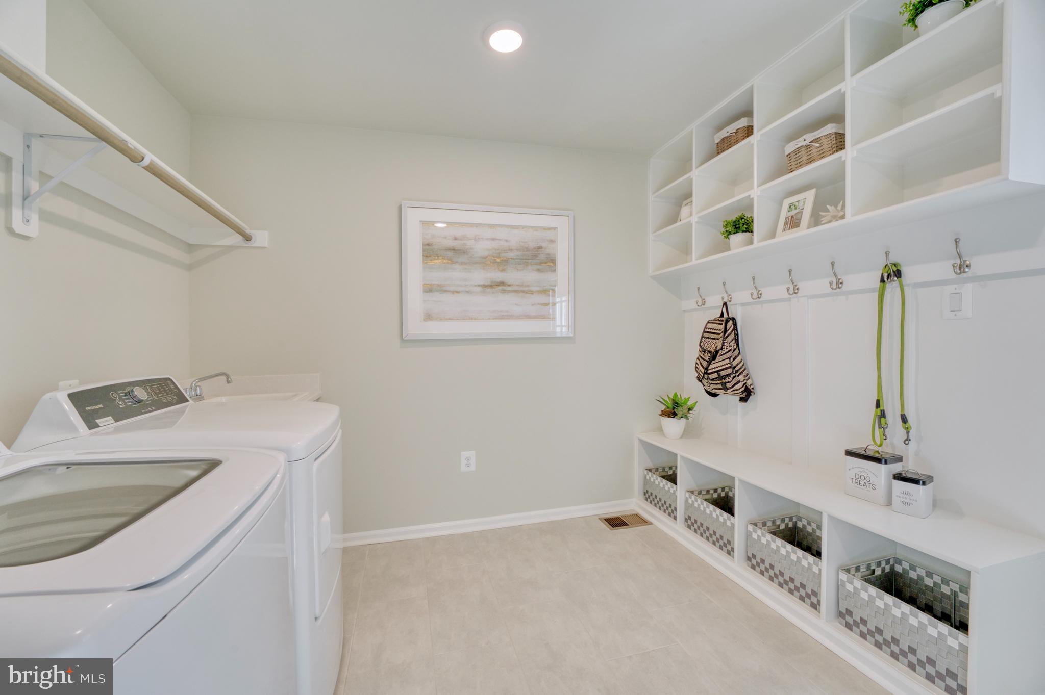 MANTUA - Residential