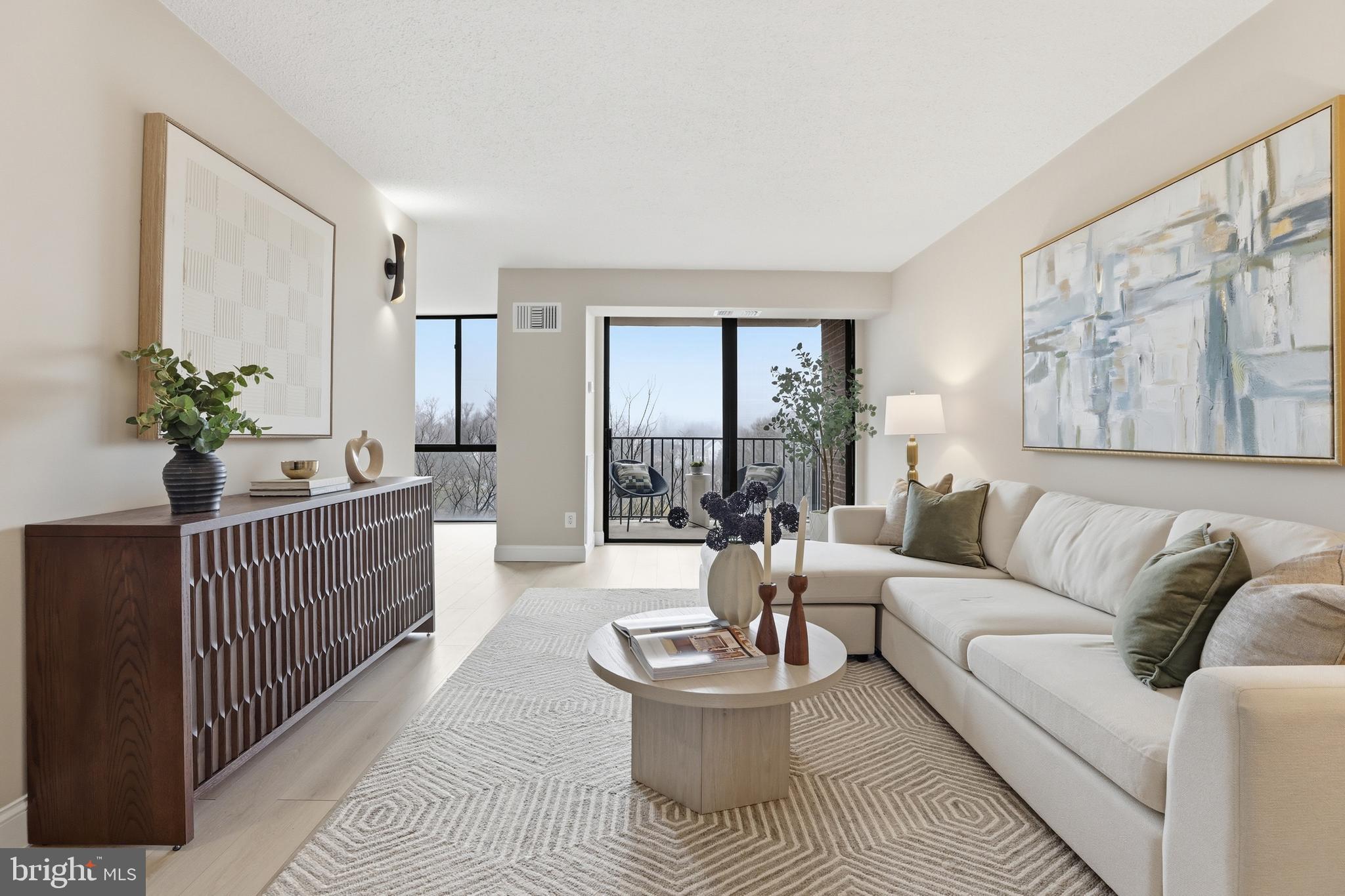 IDYLWOOD TOWERS CONDO - Residential