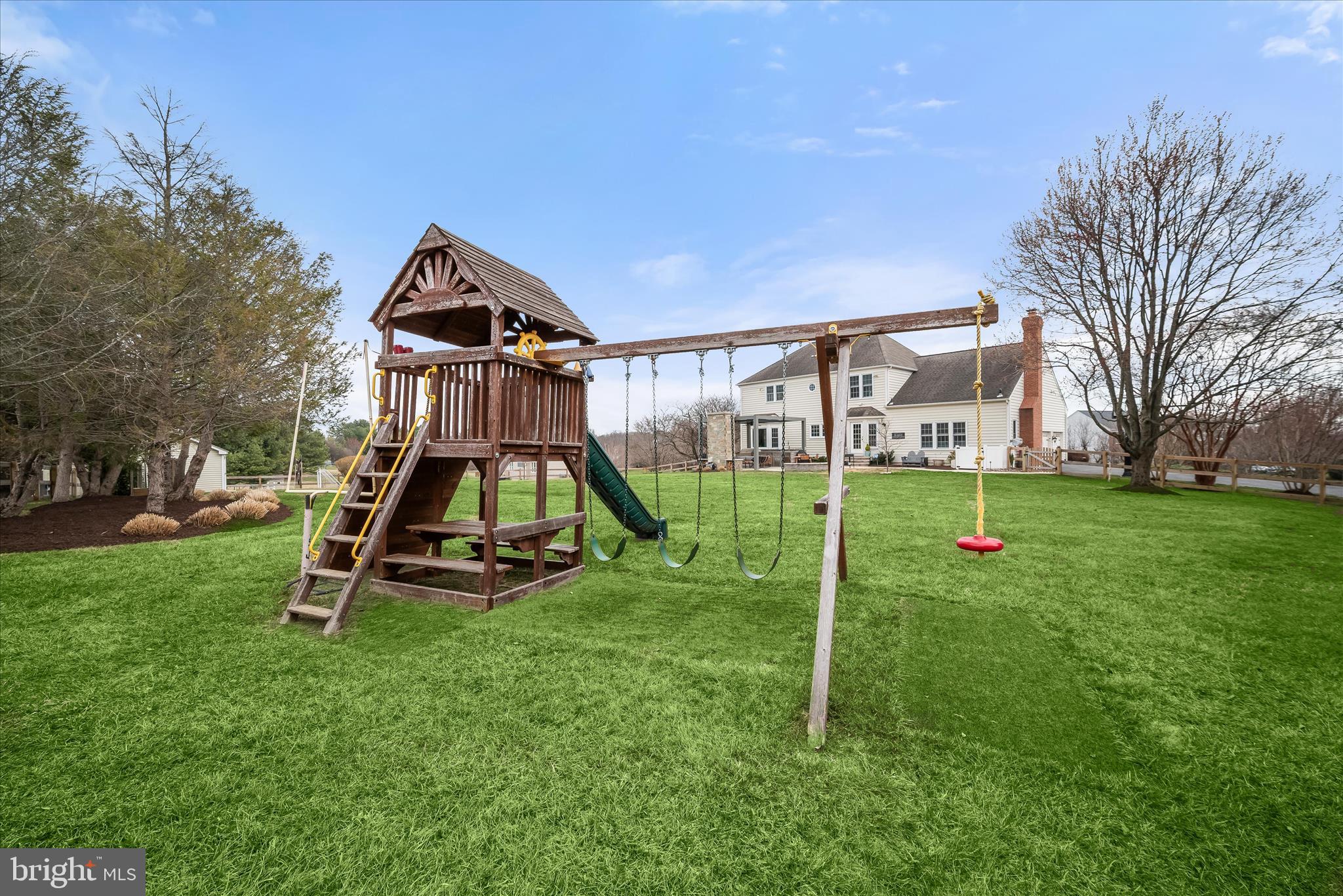 ASHLEIGH KNOLLS - Residential