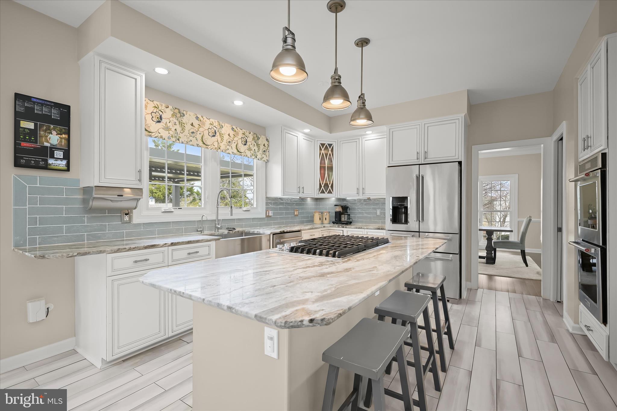 ASHLEIGH KNOLLS - Residential