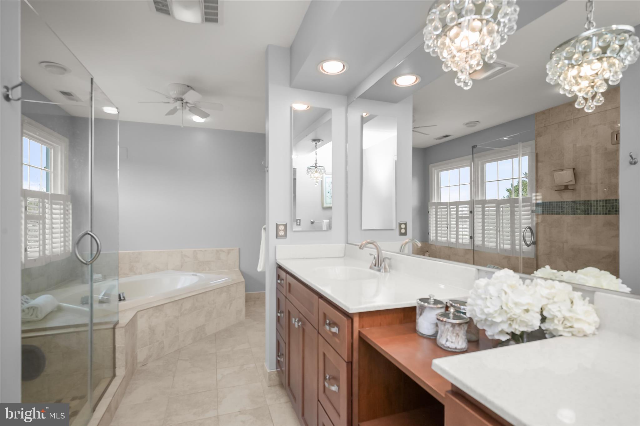 ASHLEIGH KNOLLS - Residential