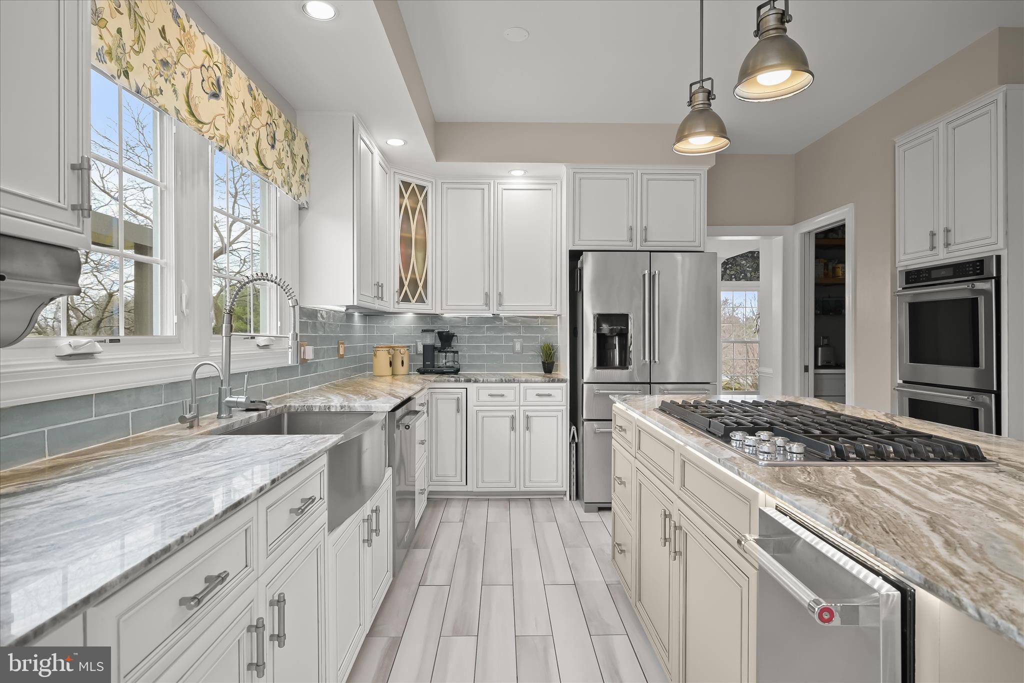 ASHLEIGH KNOLLS - Residential