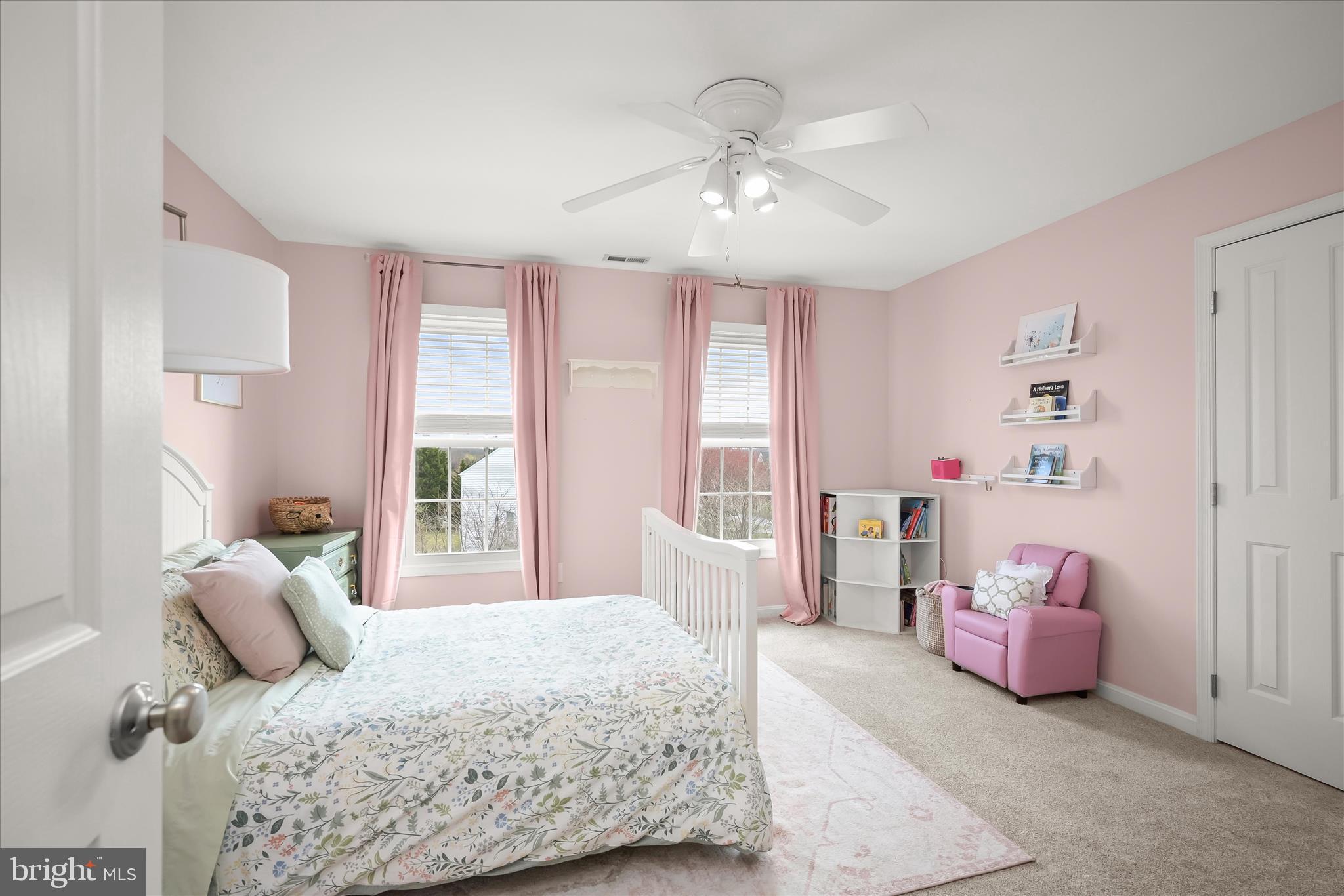 ASHLEIGH KNOLLS - Residential