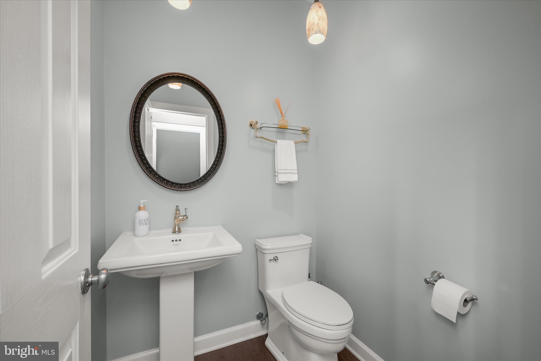 ASHLEIGH KNOLLS - Residential