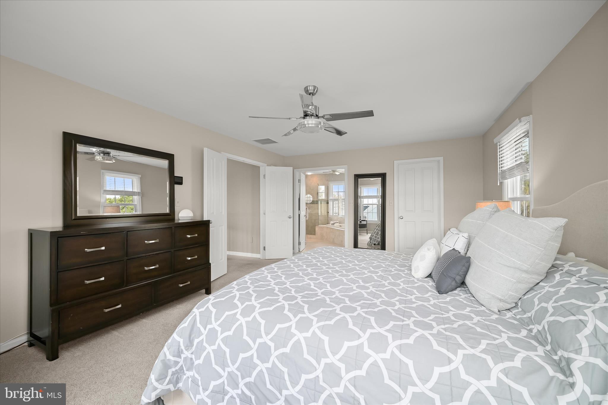 ASHLEIGH KNOLLS - Residential