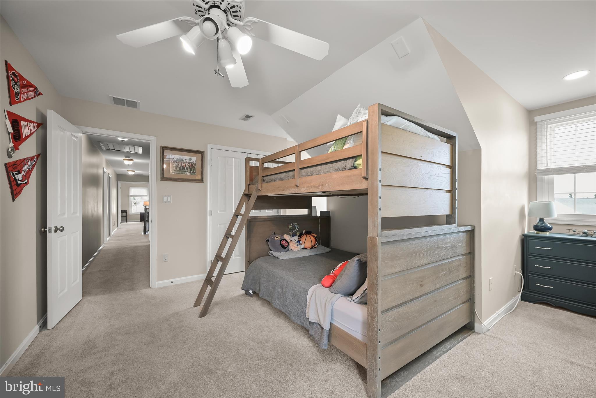 ASHLEIGH KNOLLS - Residential