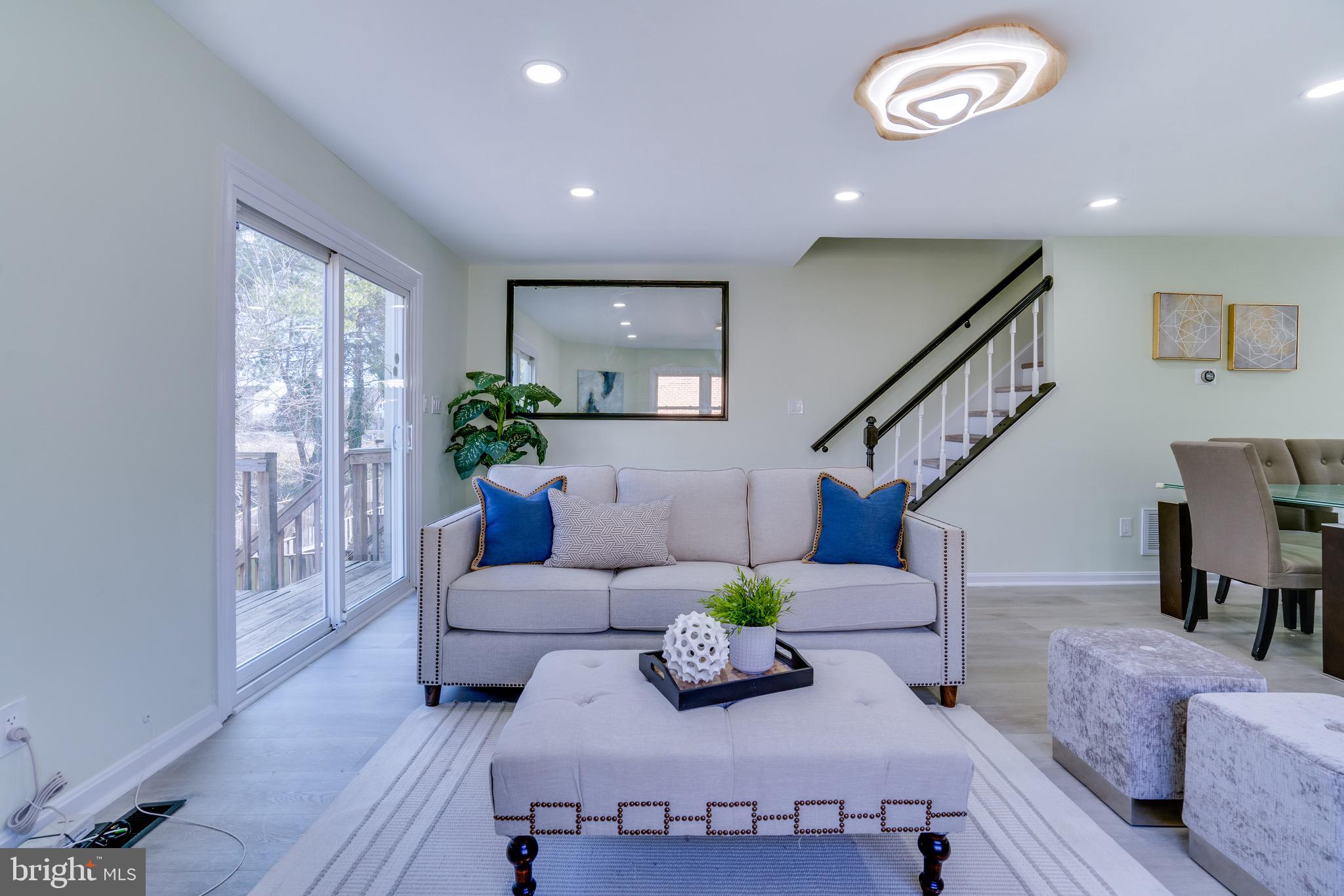 ROXBURY OF MT VERNON - Residential