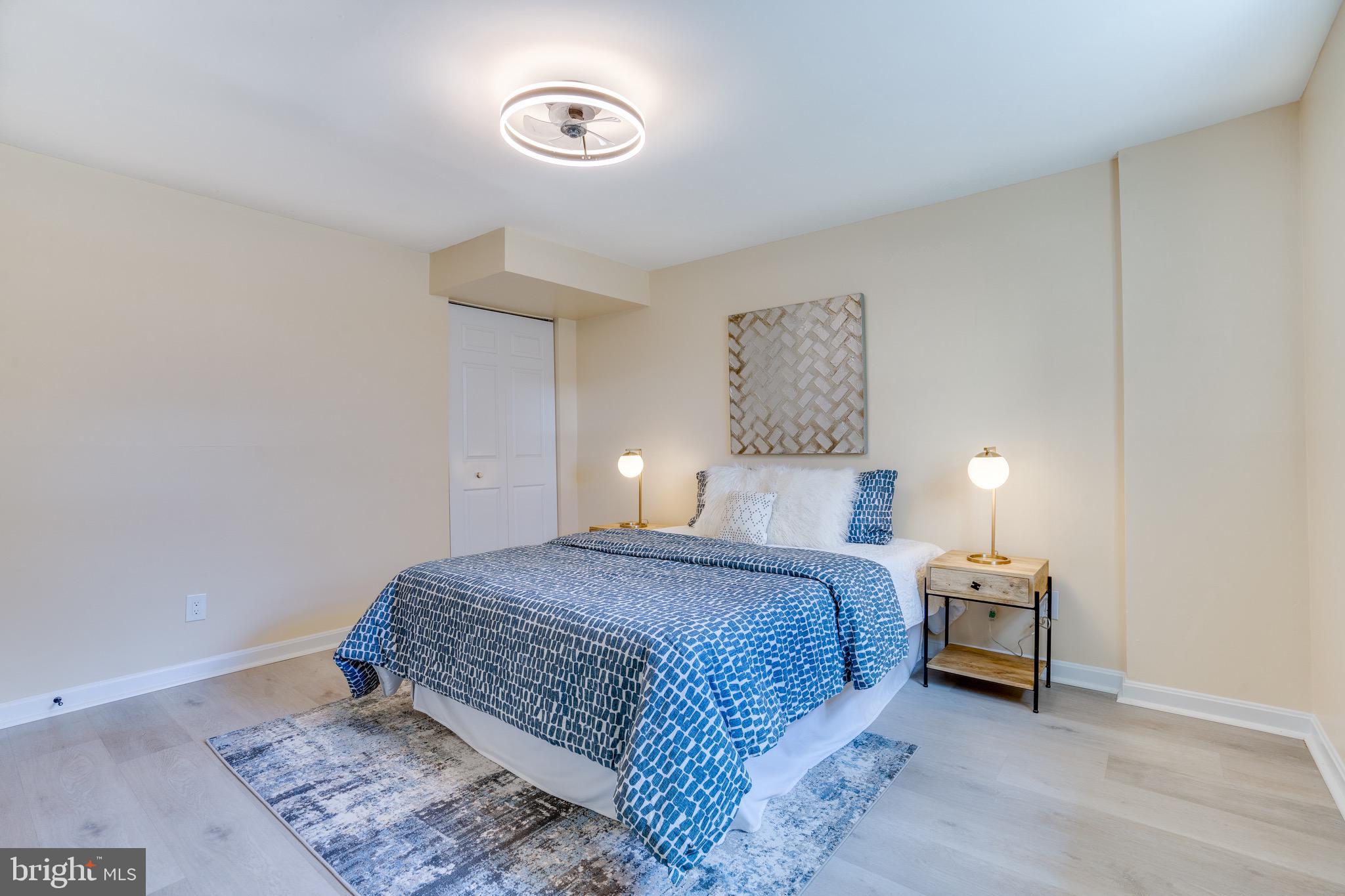 ROXBURY OF MT VERNON - Residential