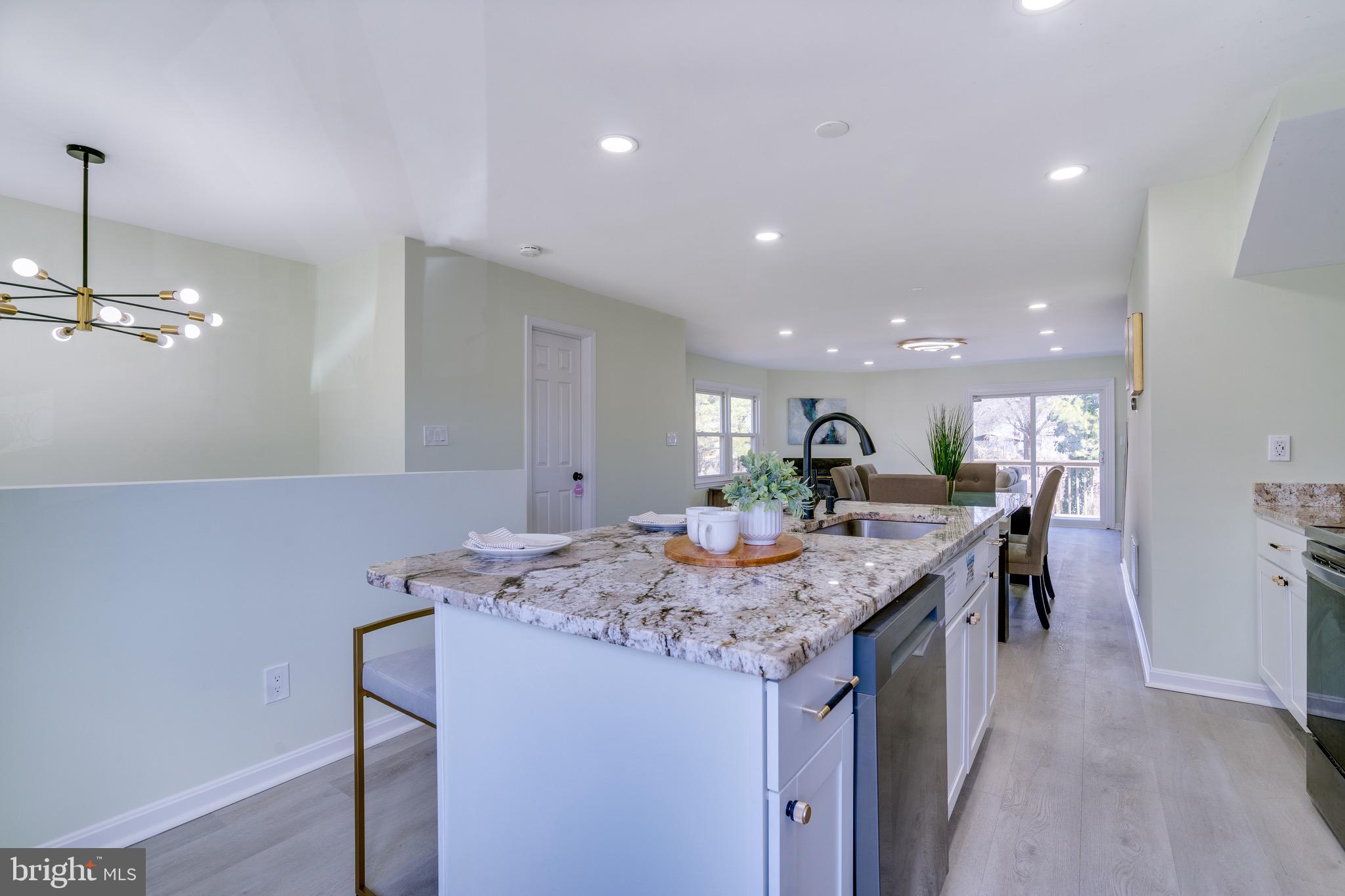 ROXBURY OF MT VERNON - Residential