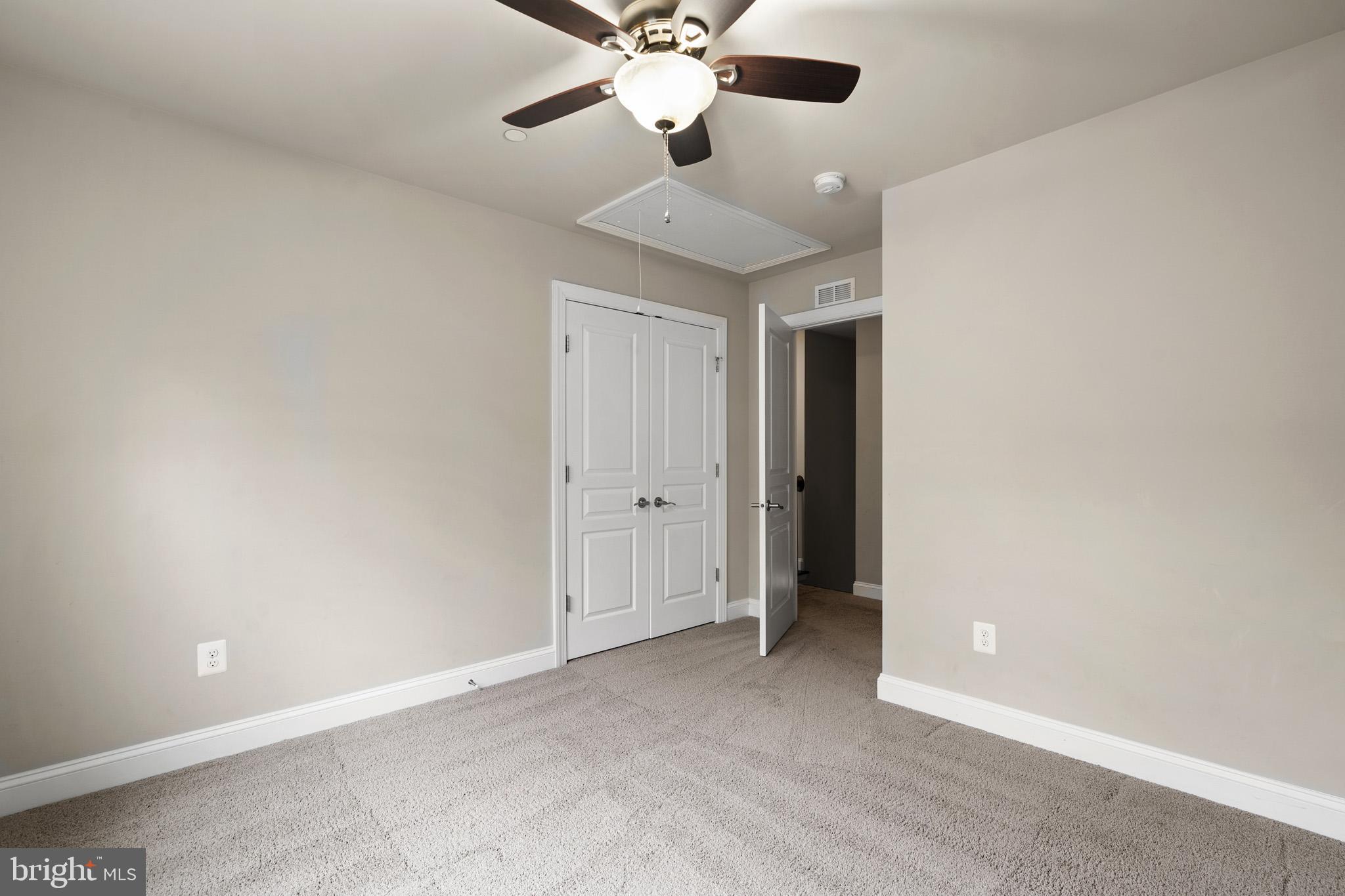 HUNTER SPRINGS - Residential