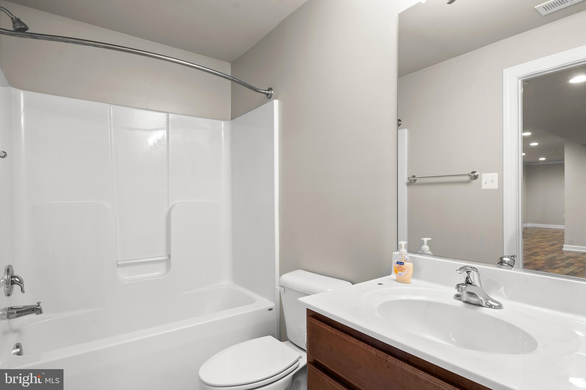 HUNTER SPRINGS - Residential