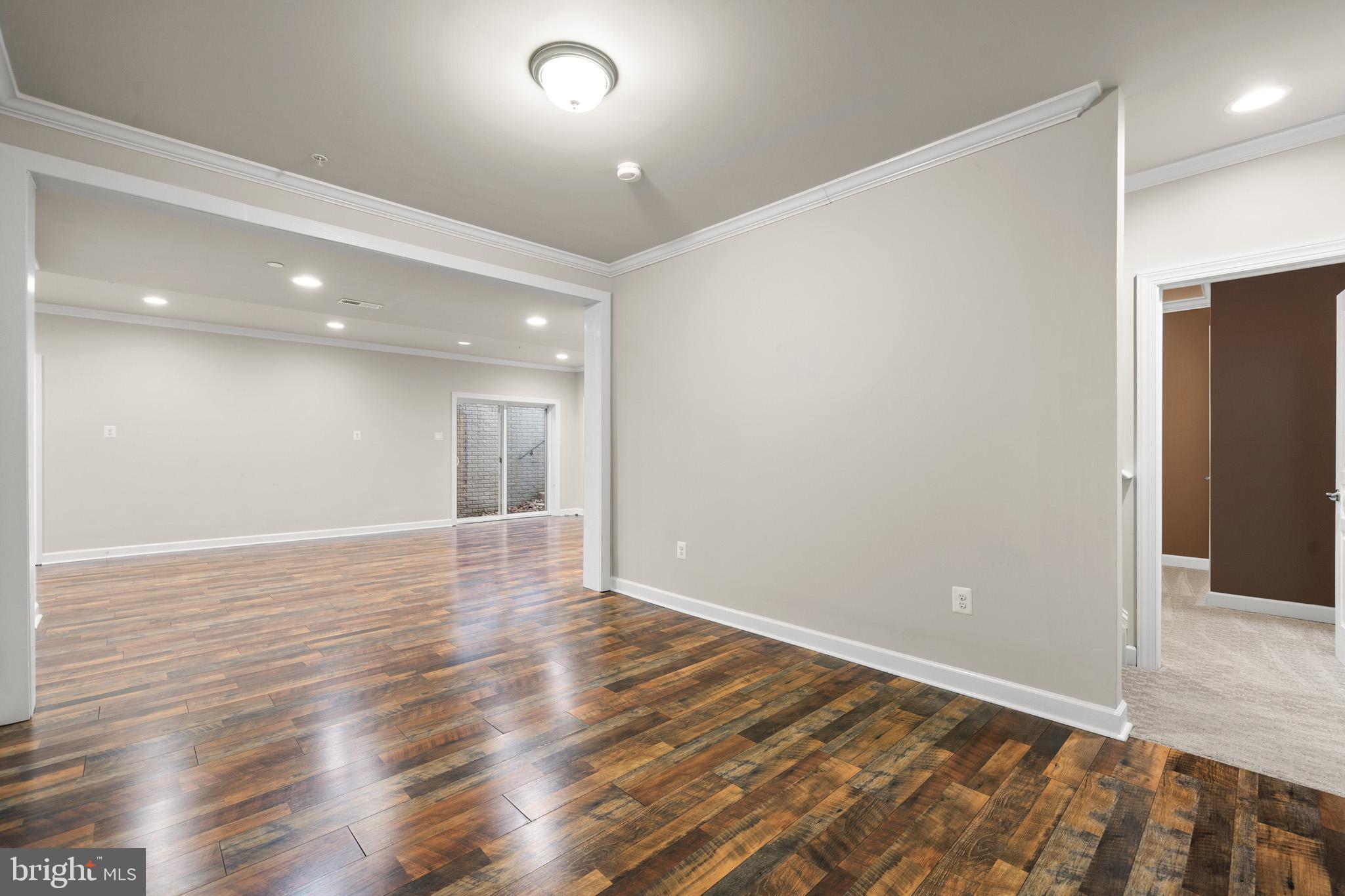 HUNTER SPRINGS - Residential