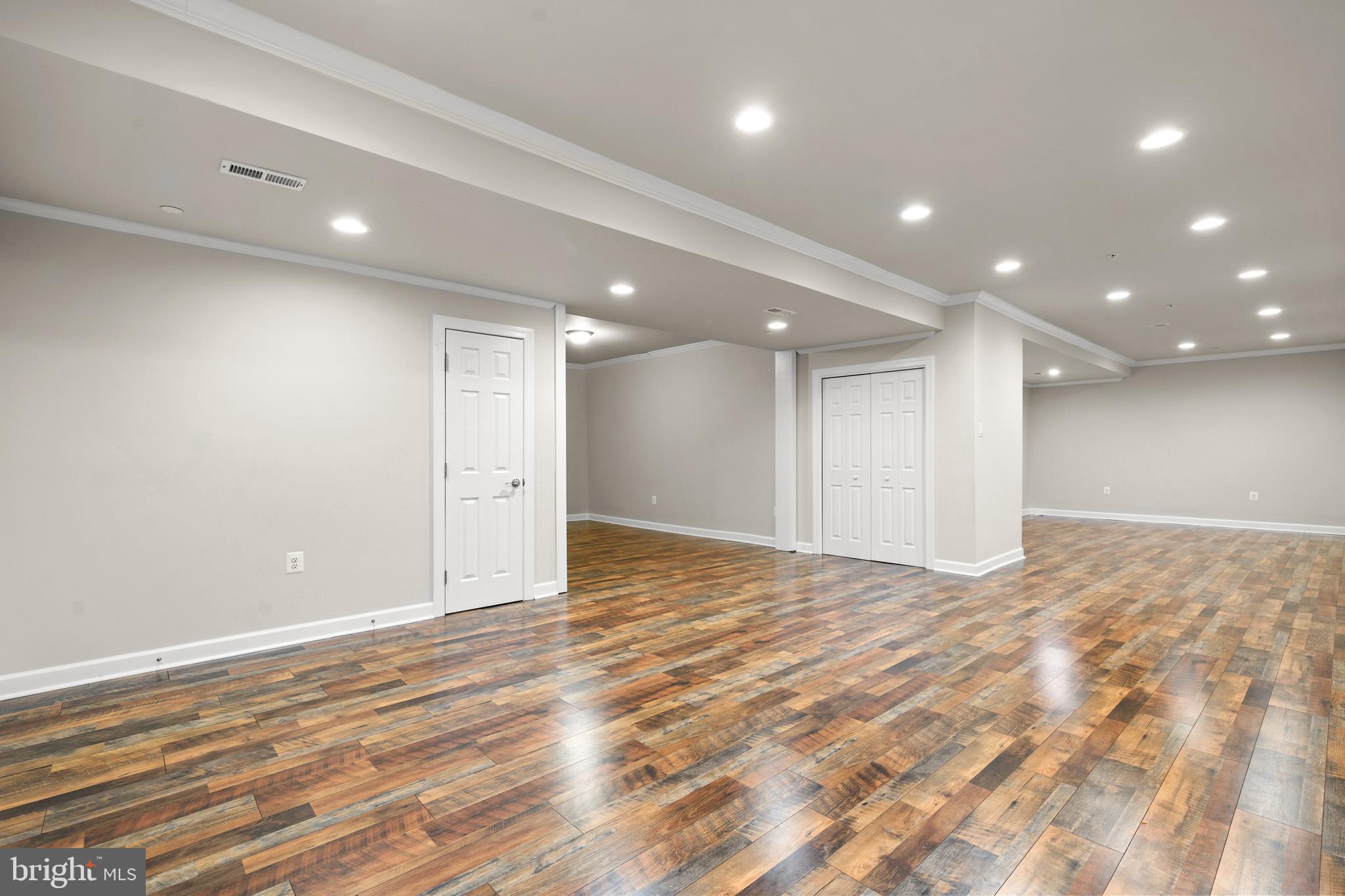 HUNTER SPRINGS - Residential