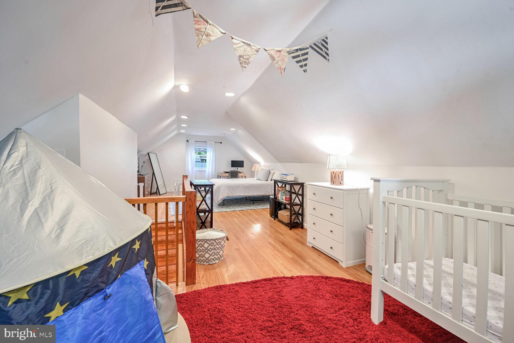 TAKOMA PARK - Residential