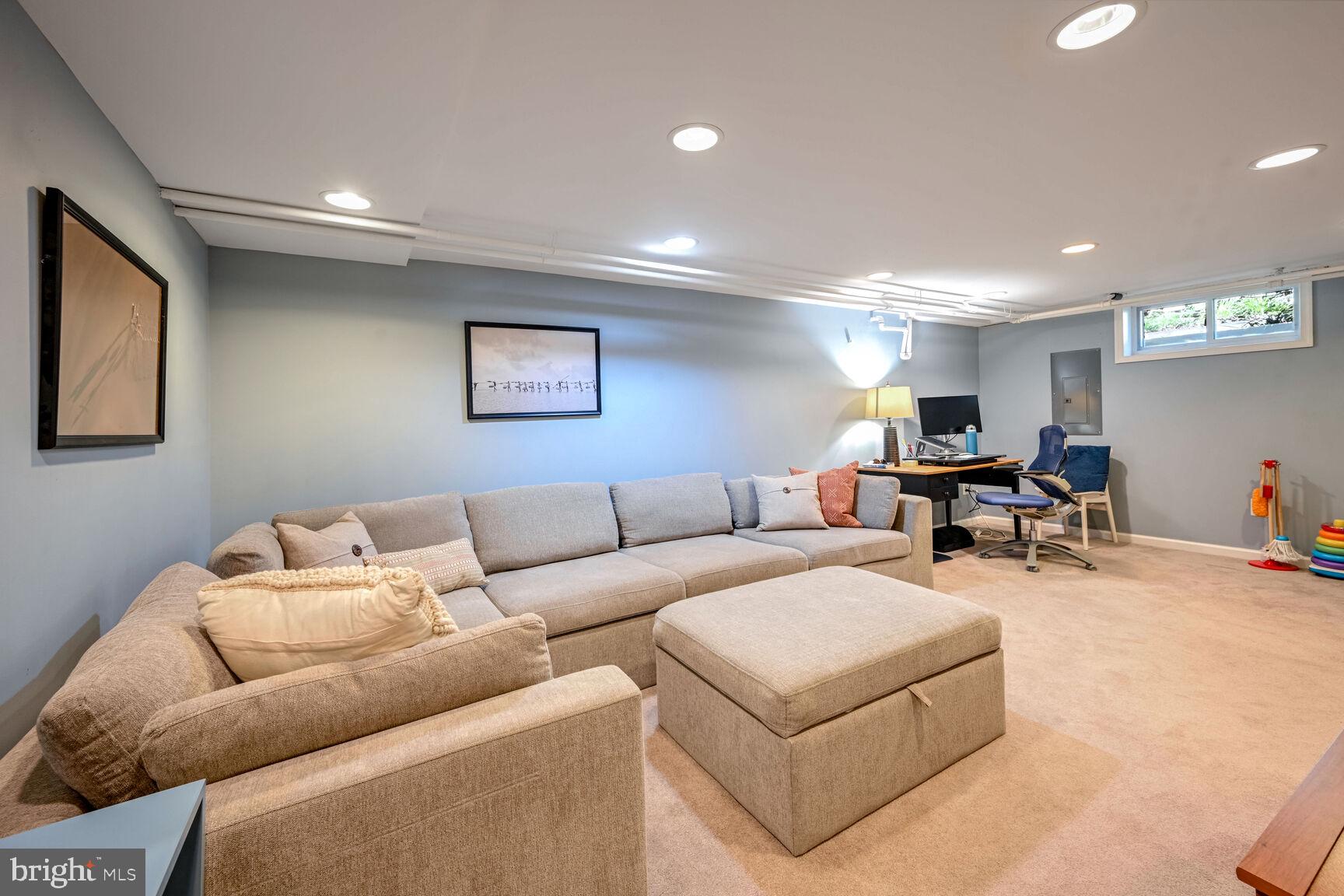 TAKOMA PARK - Residential