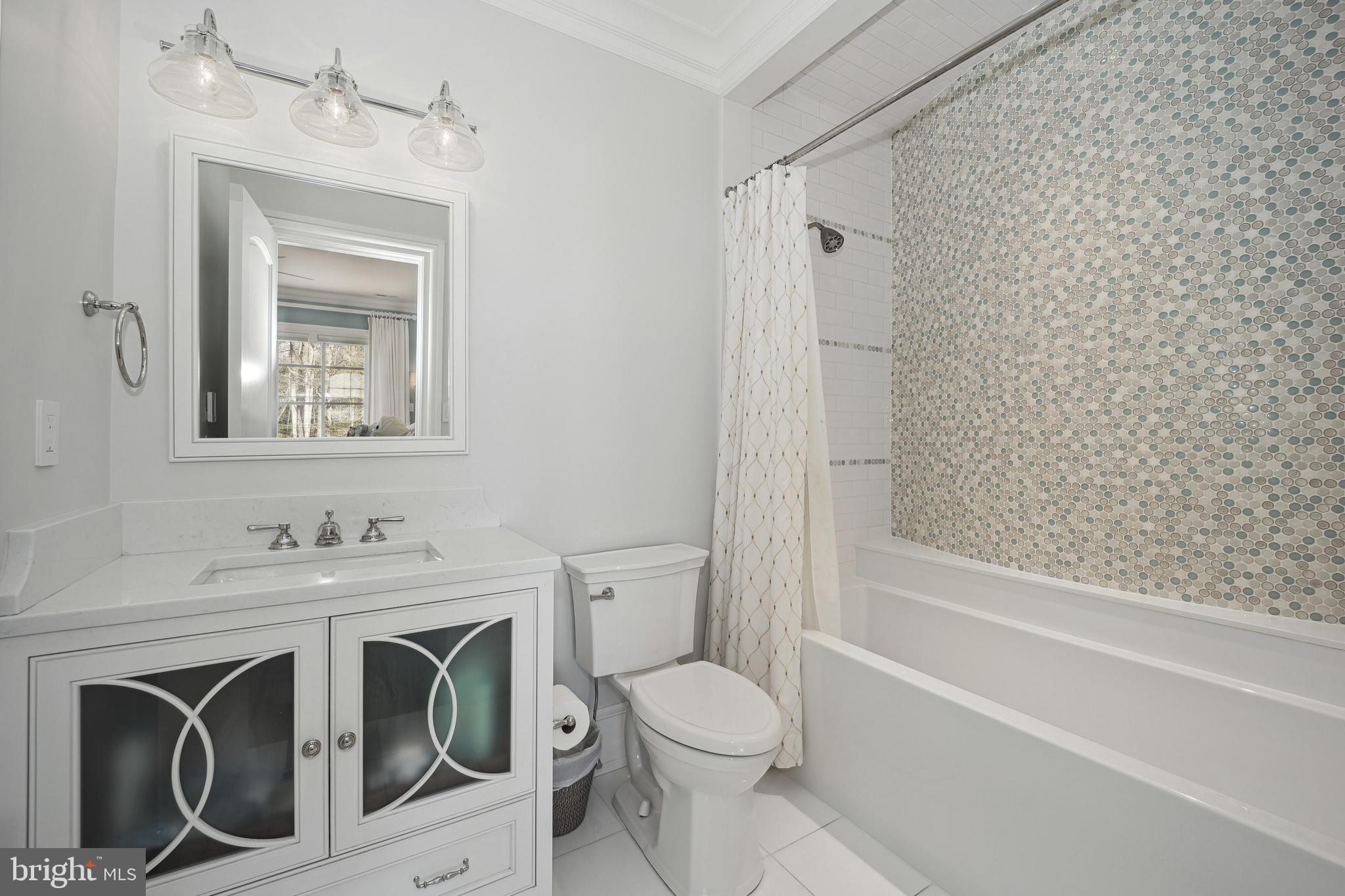 GIBSON ISLAND - Residential