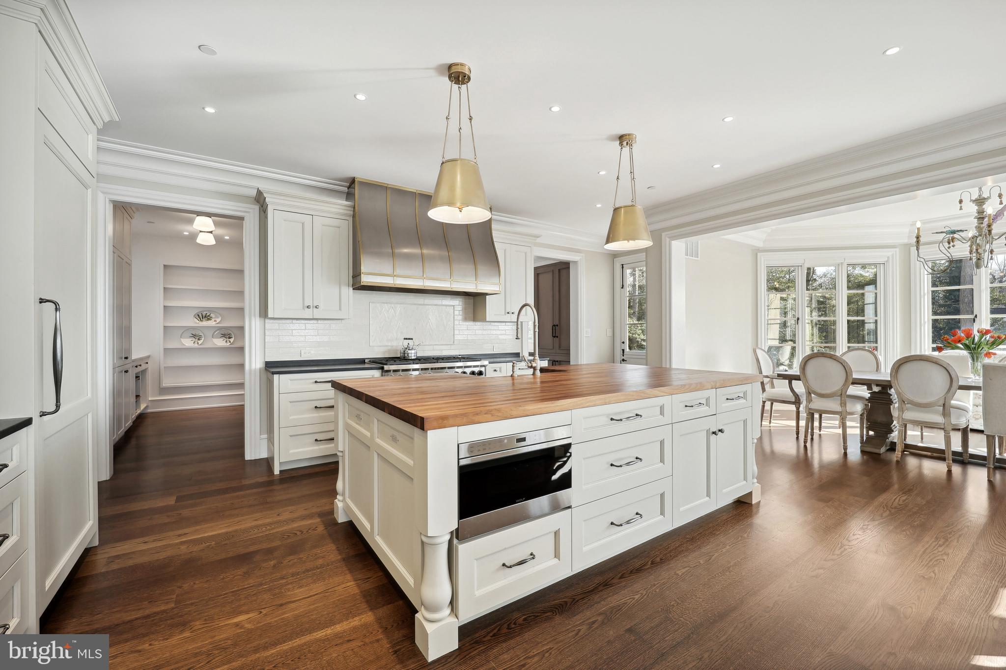 GIBSON ISLAND - Residential