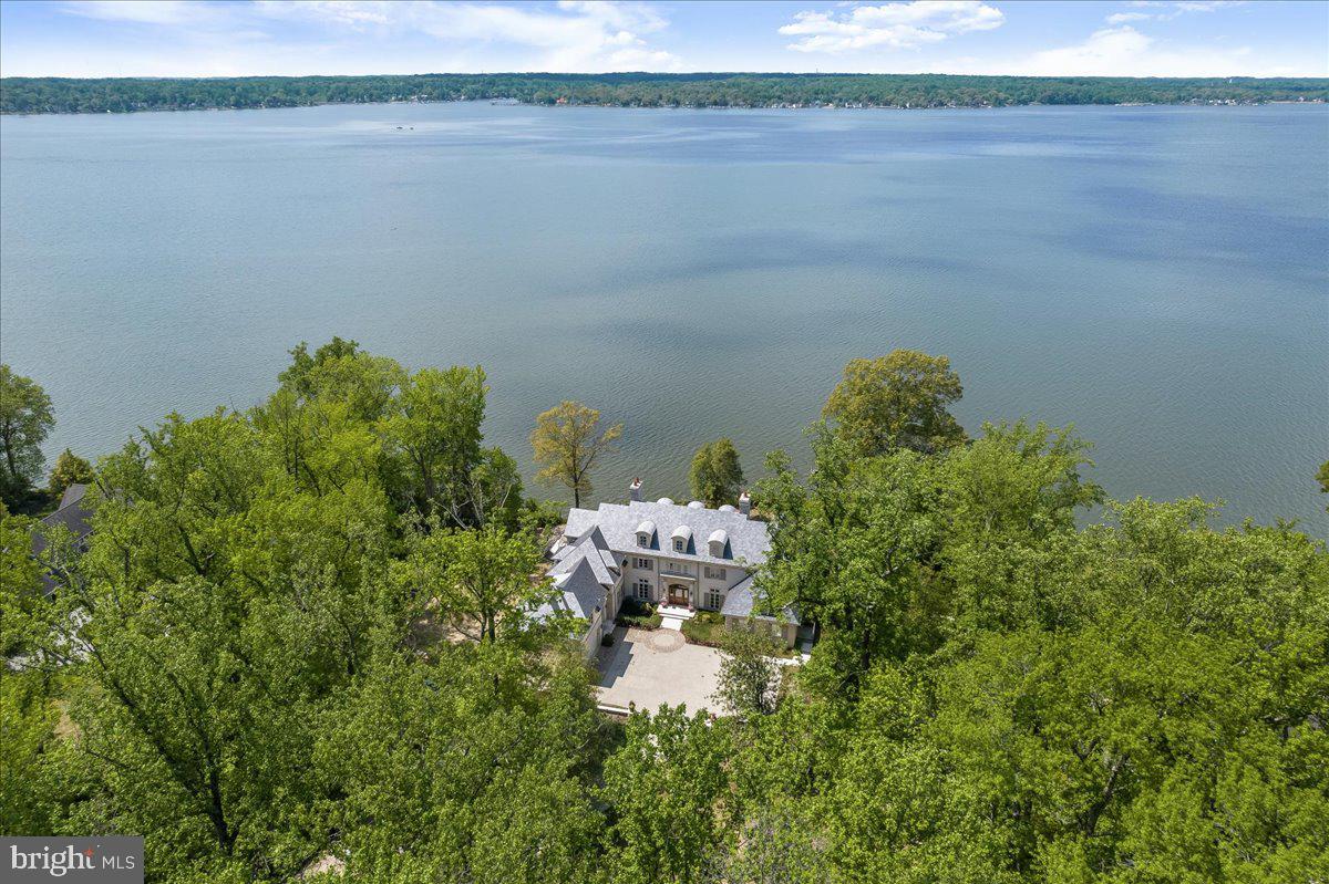 GIBSON ISLAND - Residential