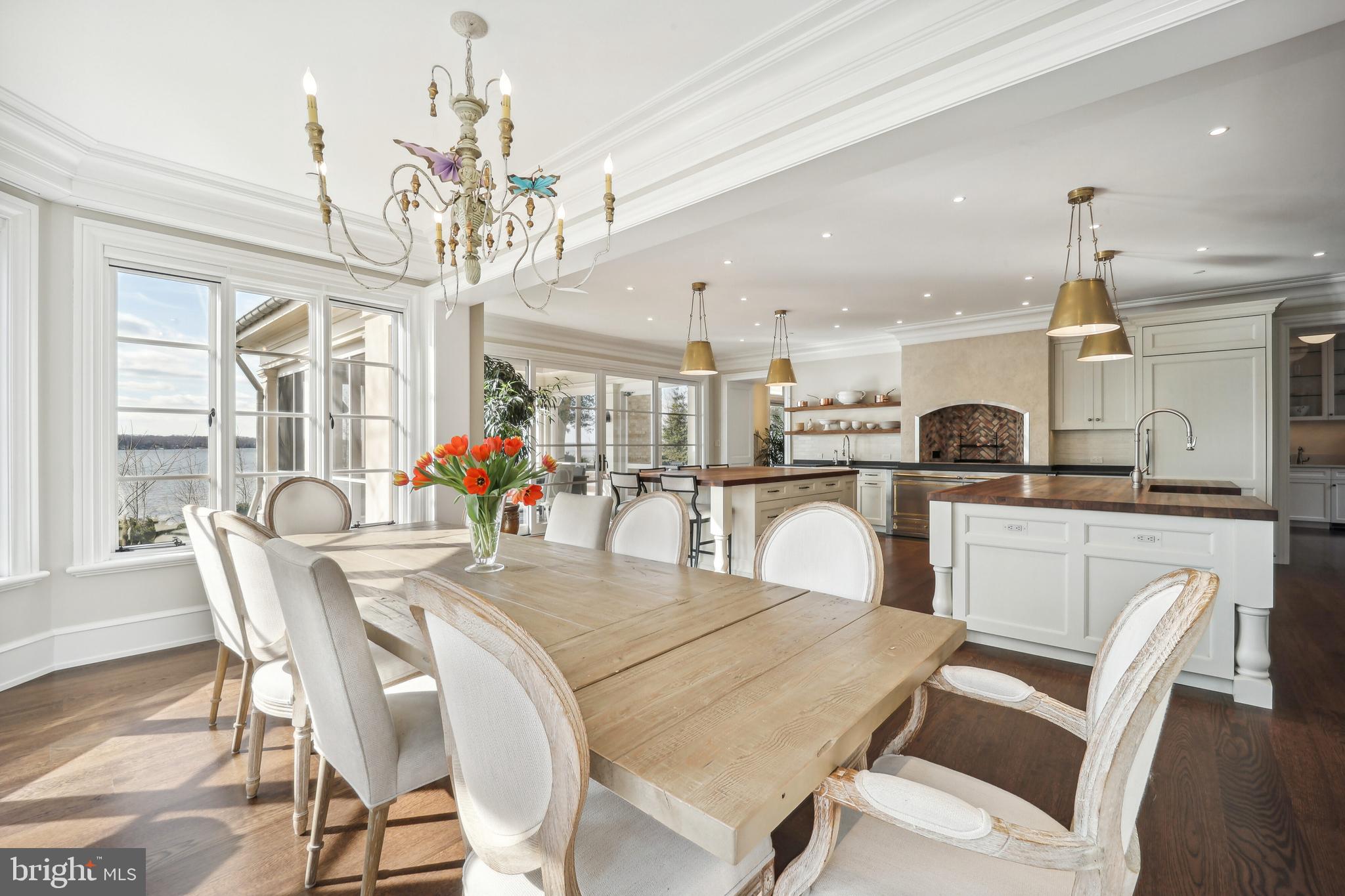 GIBSON ISLAND - Residential