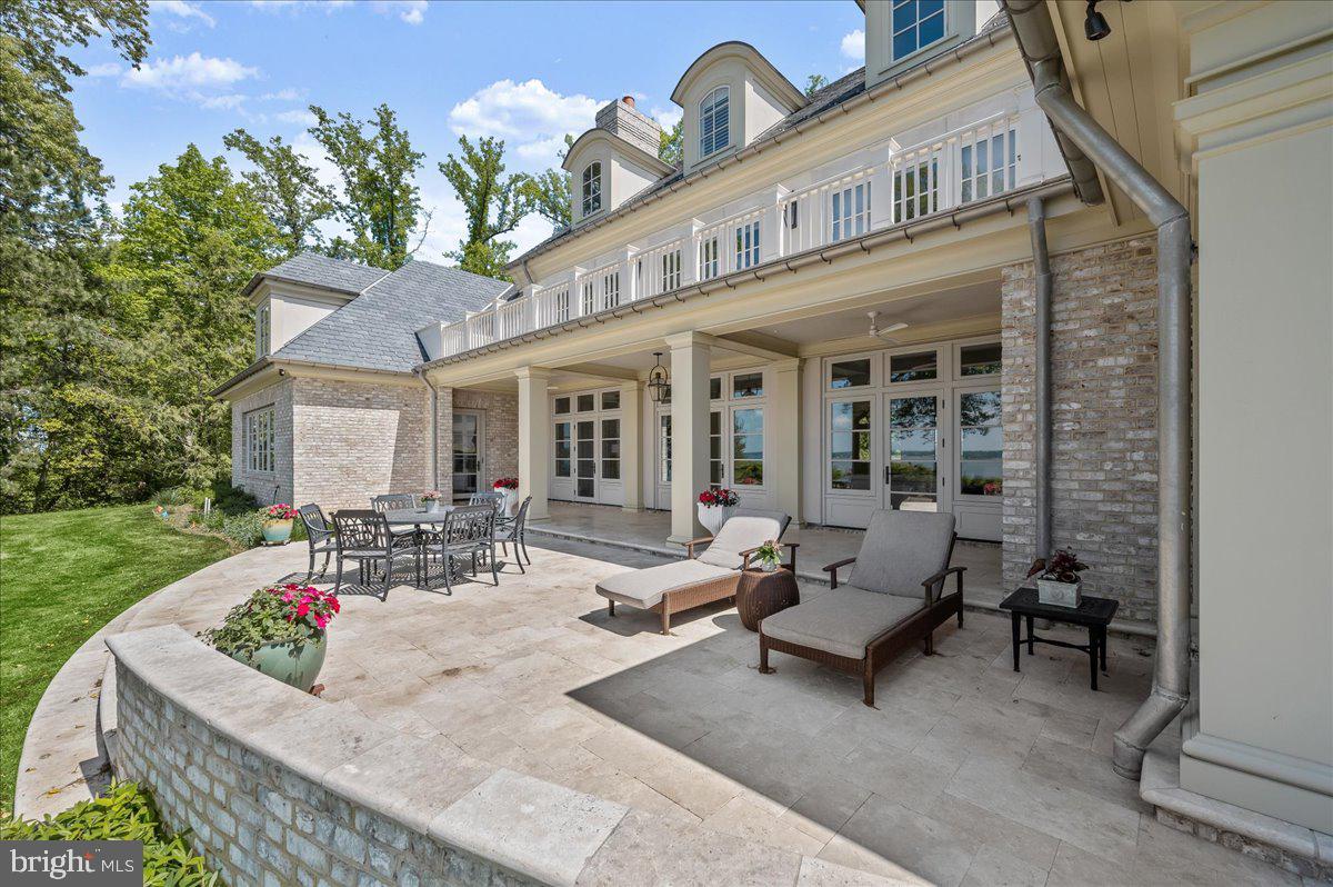 GIBSON ISLAND - Residential