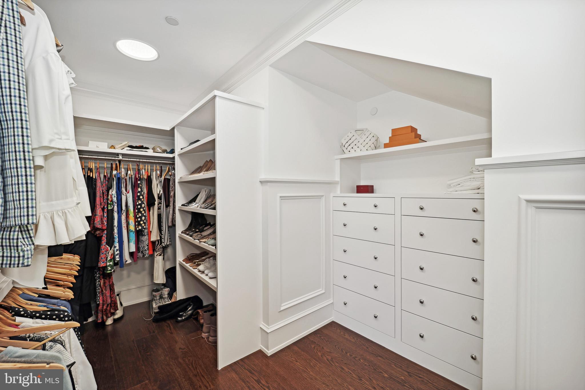 GIBSON ISLAND - Residential