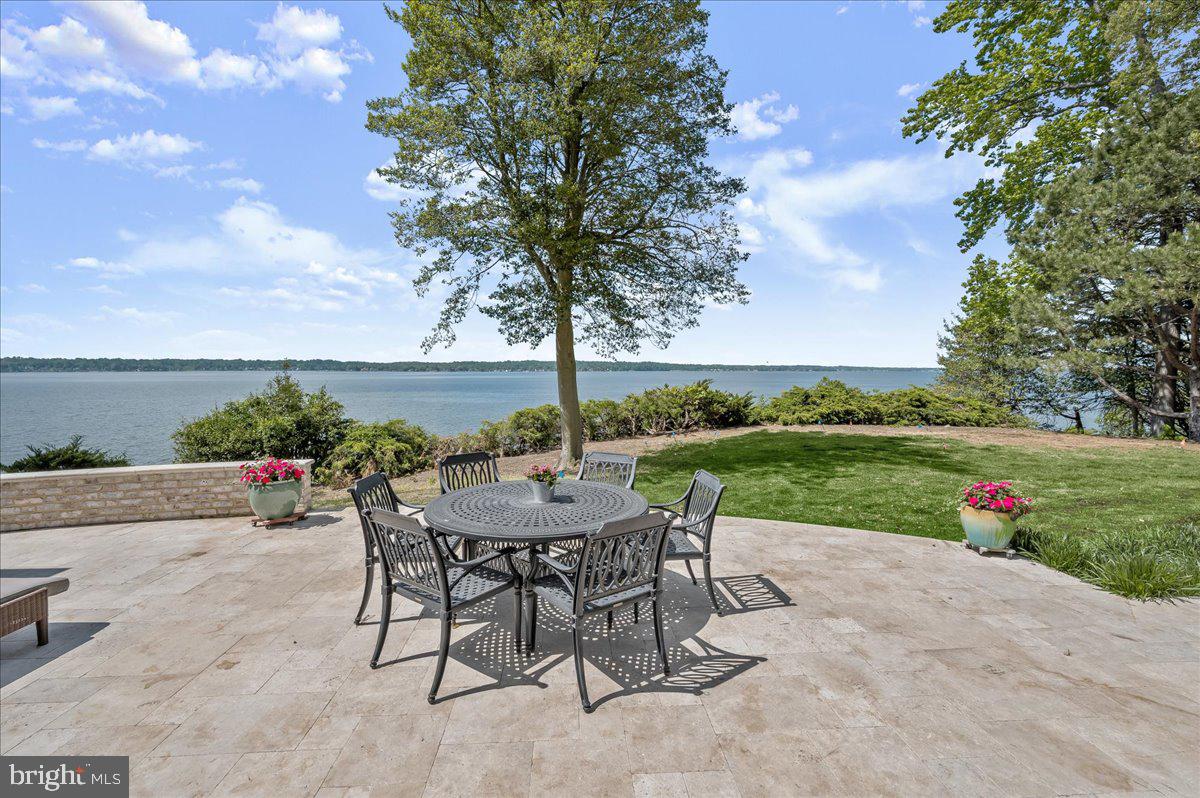 GIBSON ISLAND - Residential