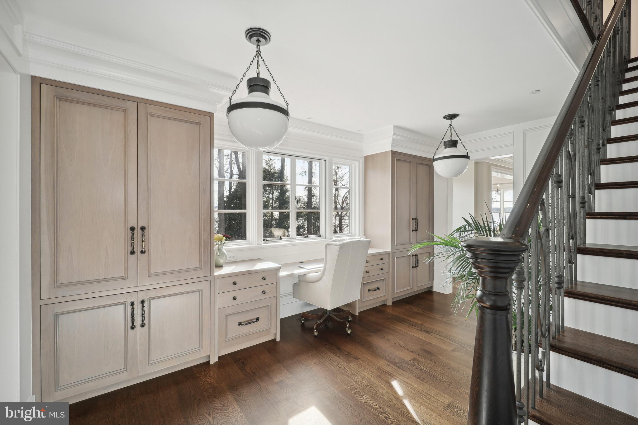 GIBSON ISLAND - Residential