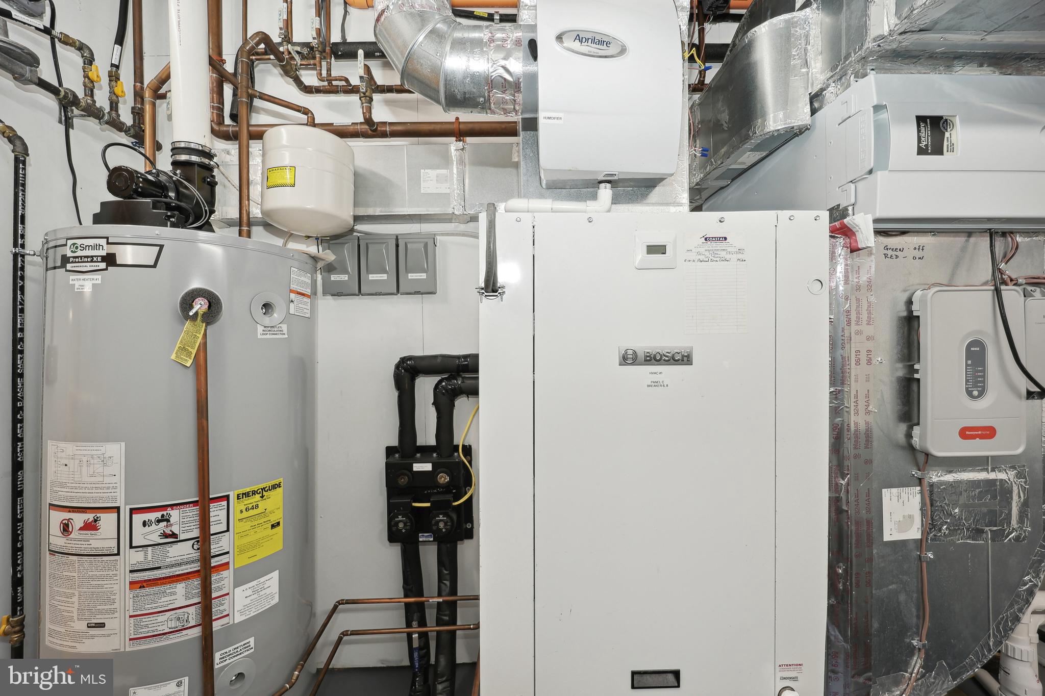 GIBSON ISLAND - Residential