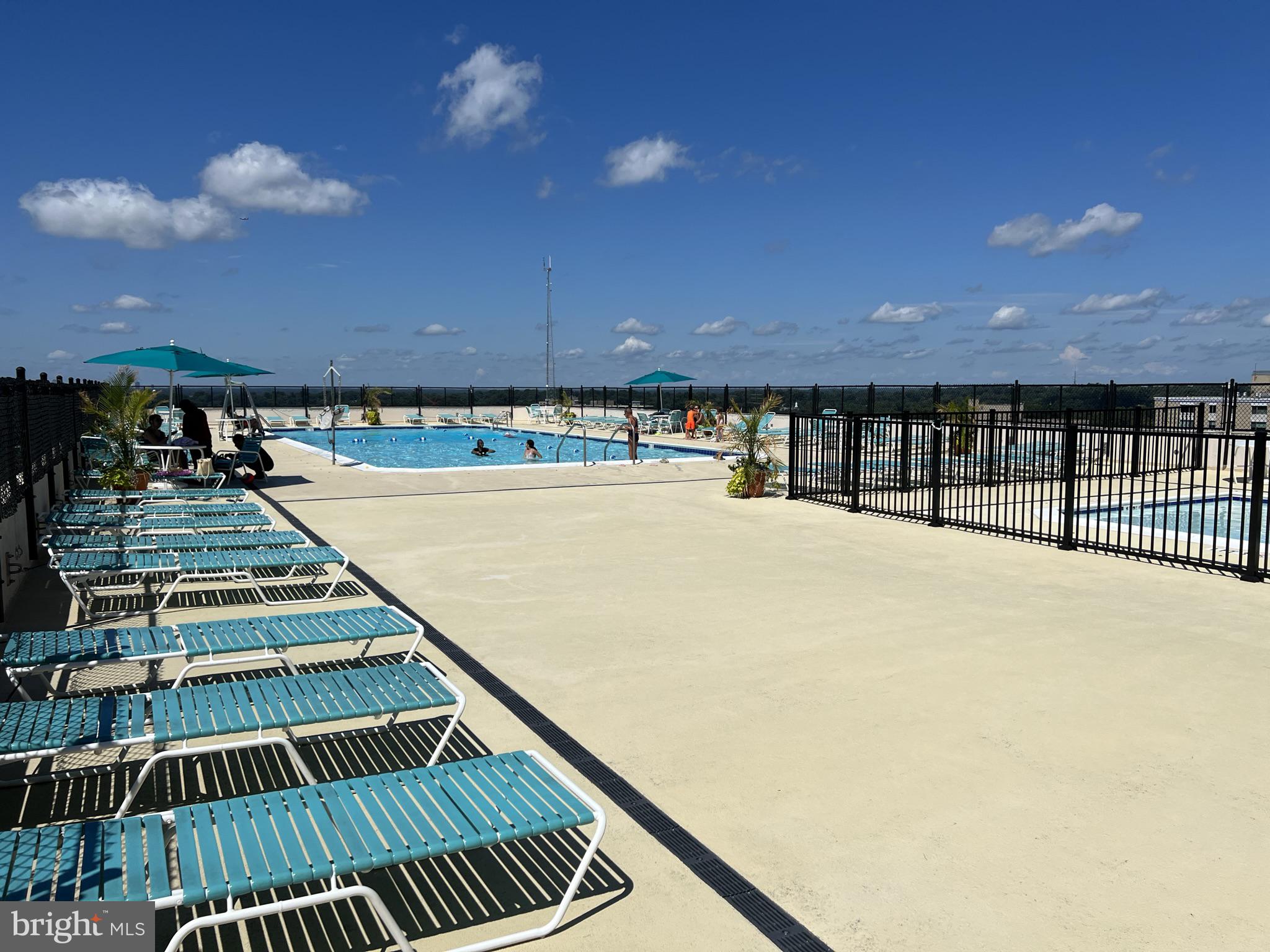 WILLOUGHBY OF CHEVY CHASE - Residential